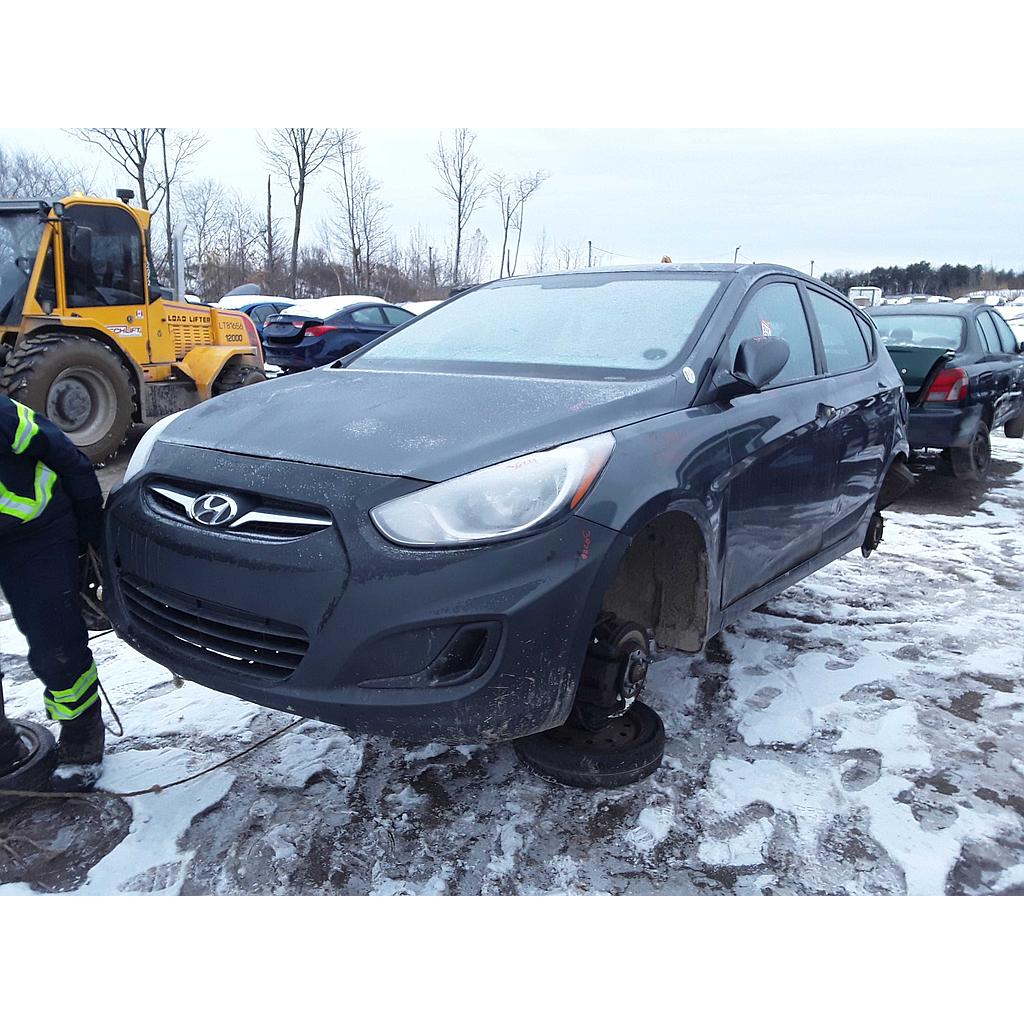 HYUNDAI ACCENT 2012