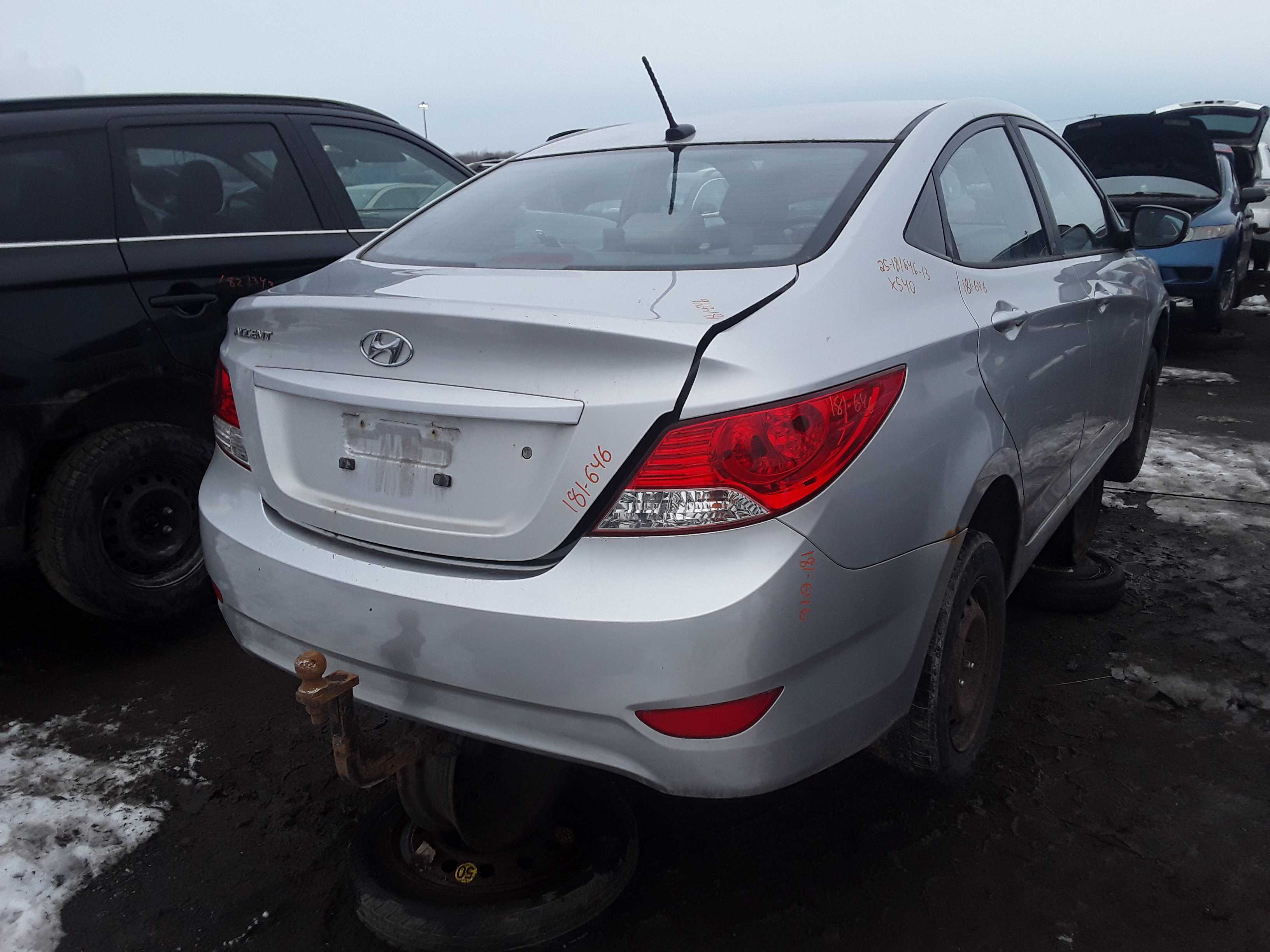 HYUNDAI ACCENT 2013