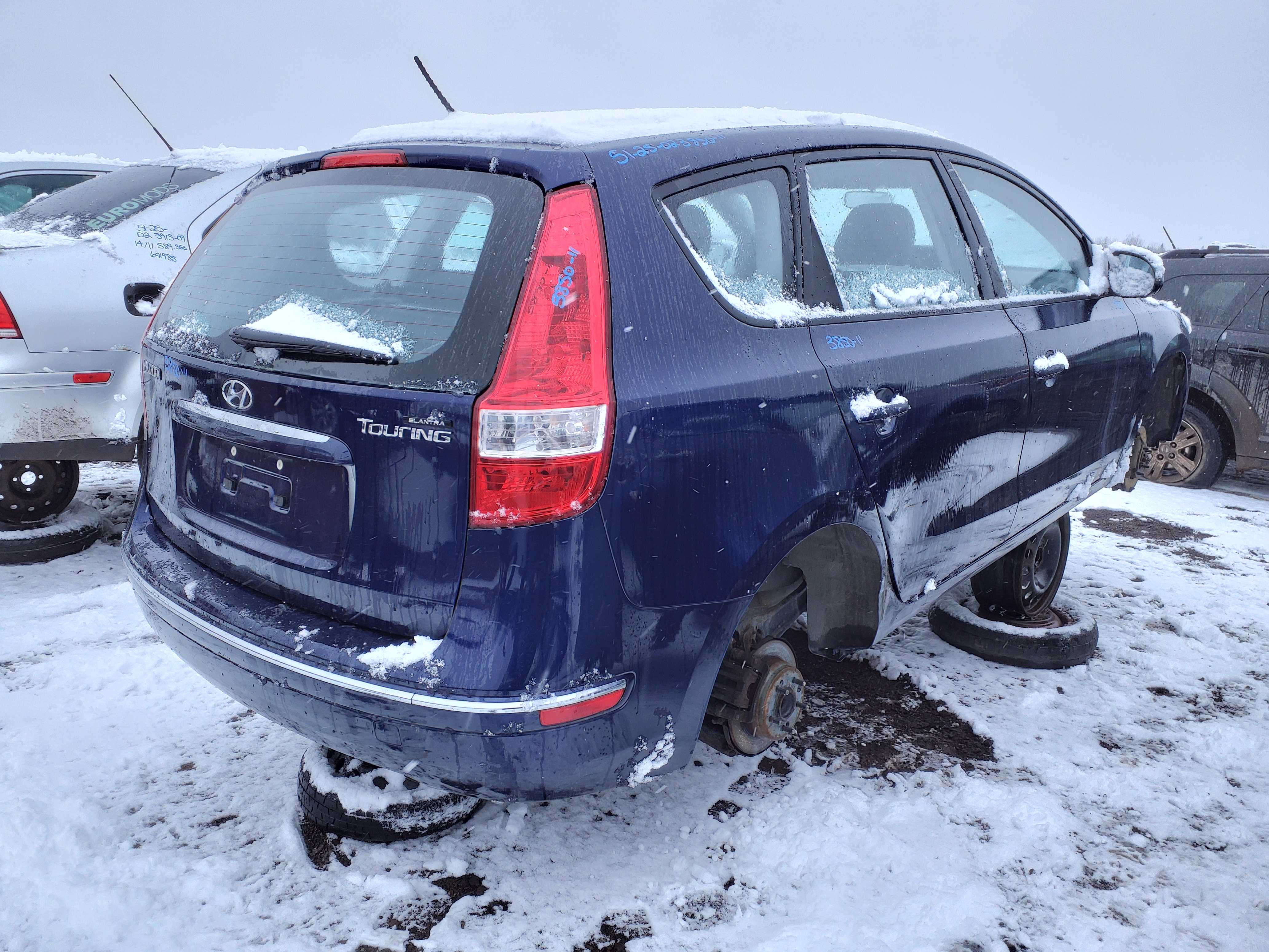 HYUNDAI ELANTRA 2011