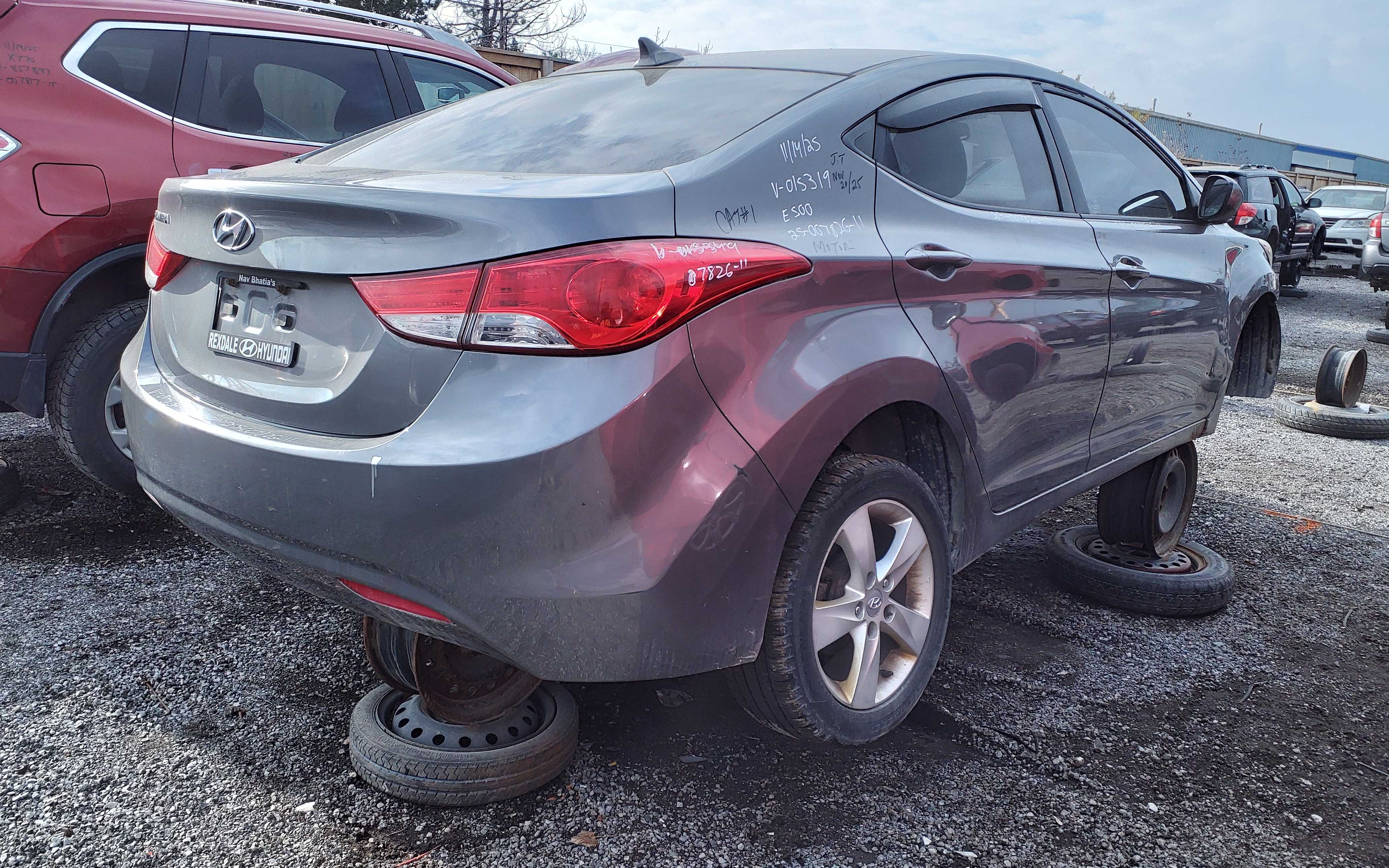 HYUNDAI ELANTRA 2011