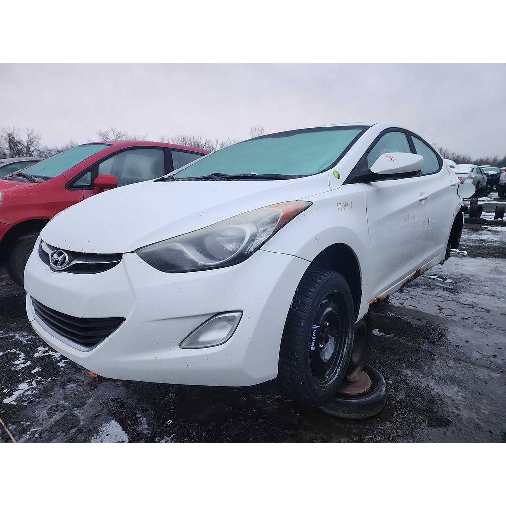 HYUNDAI ELANTRA 2011