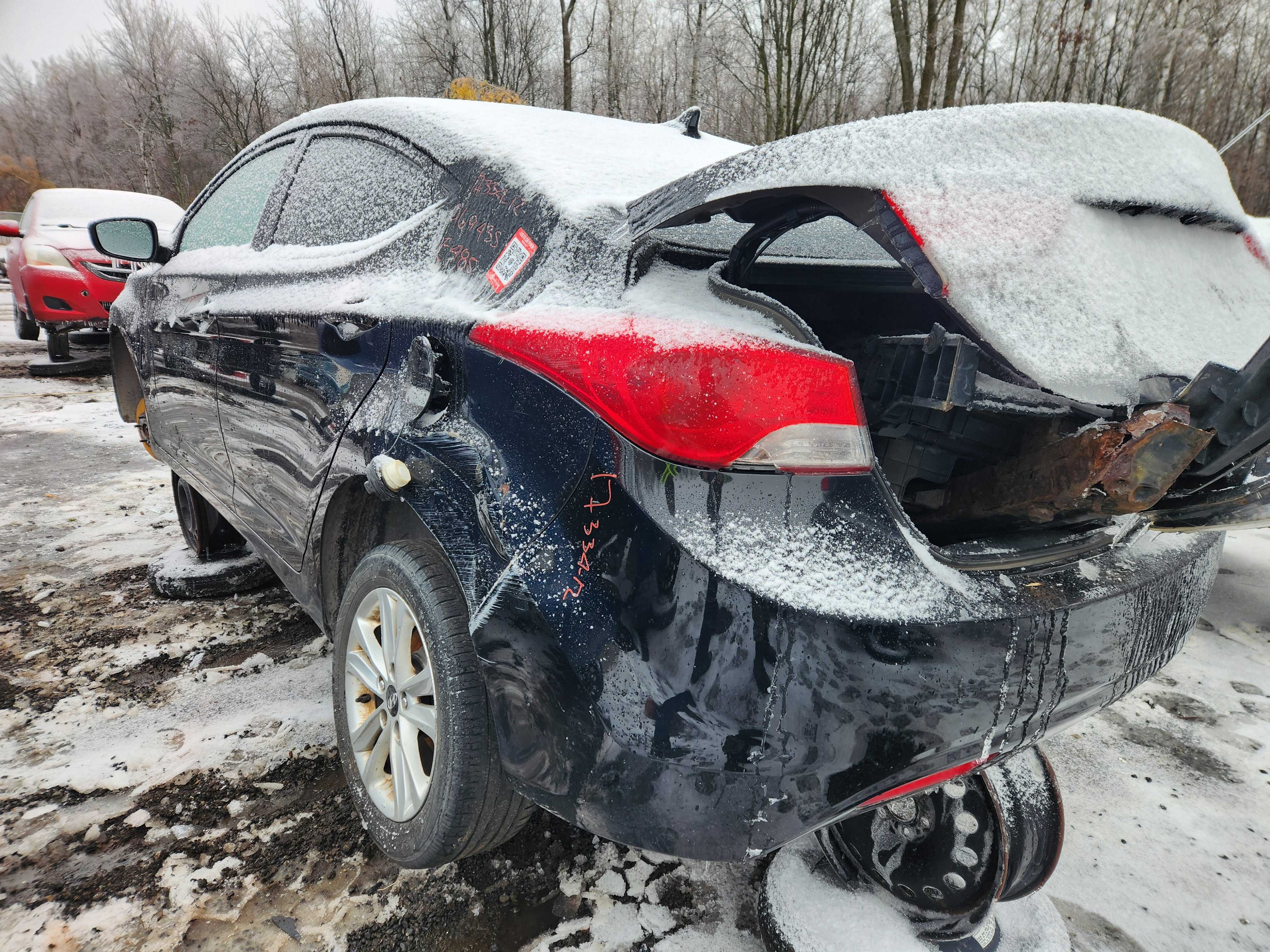 HYUNDAI ELANTRA 2012