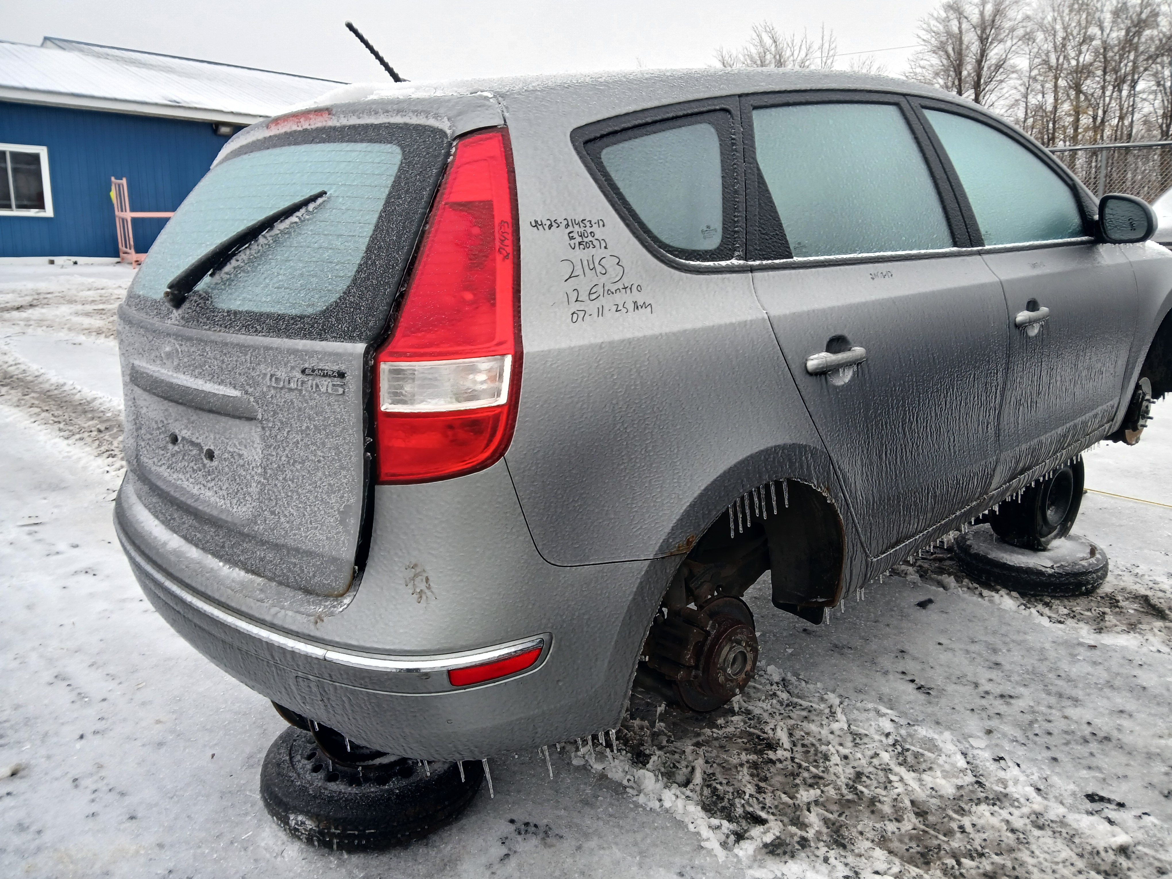 HYUNDAI ELANTRA 2012