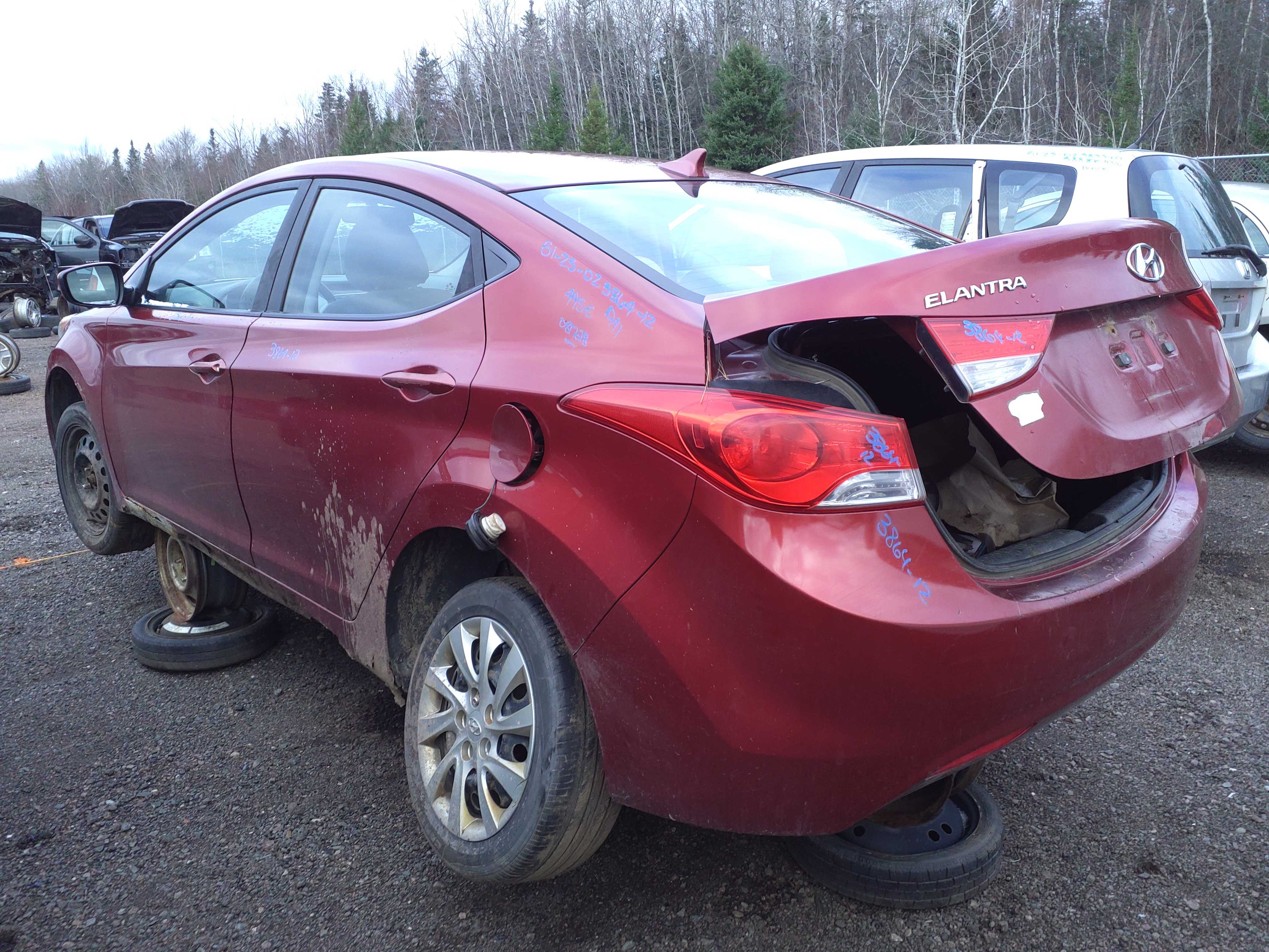 HYUNDAI ELANTRA 2012