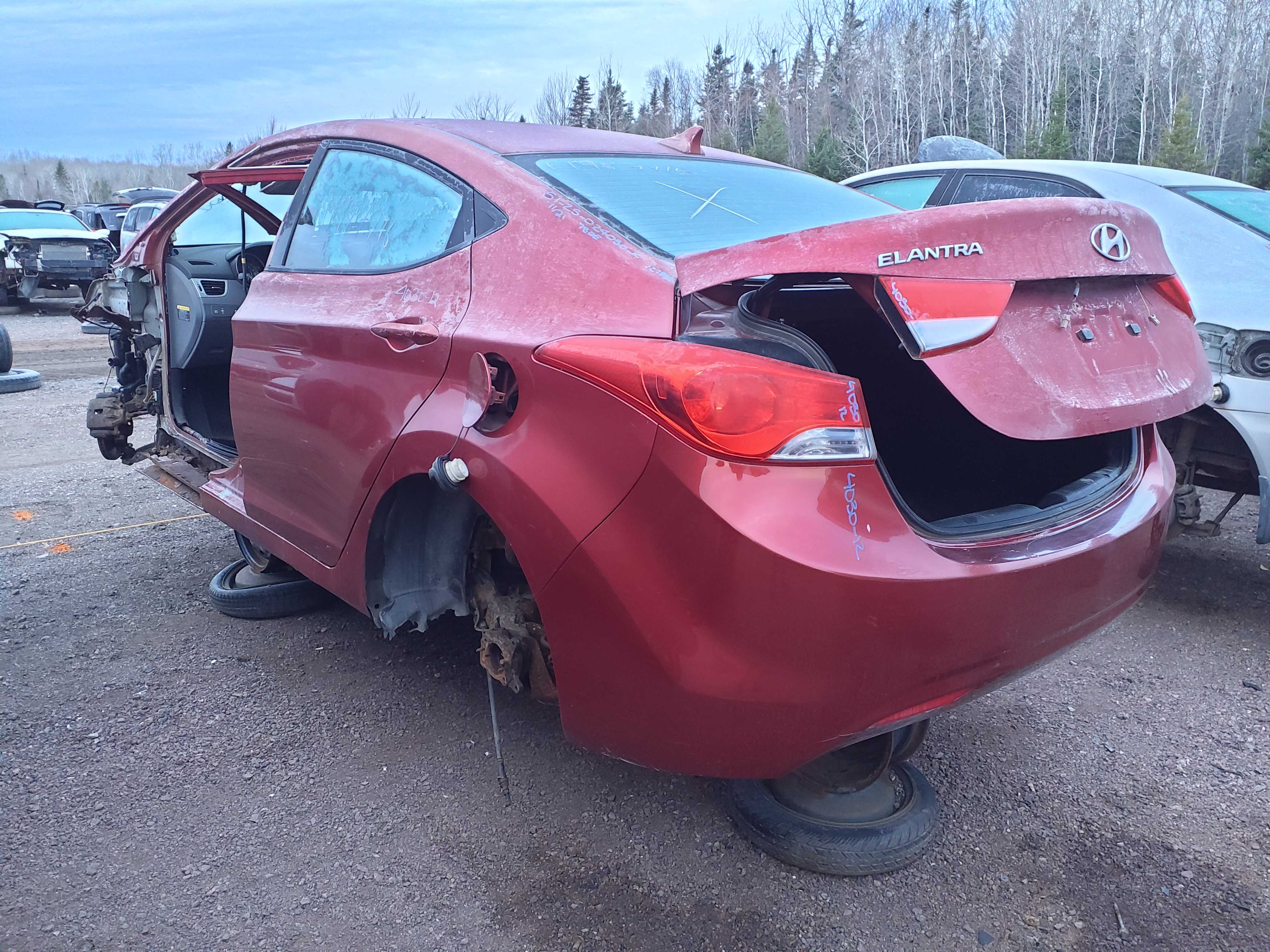 HYUNDAI ELANTRA 2012