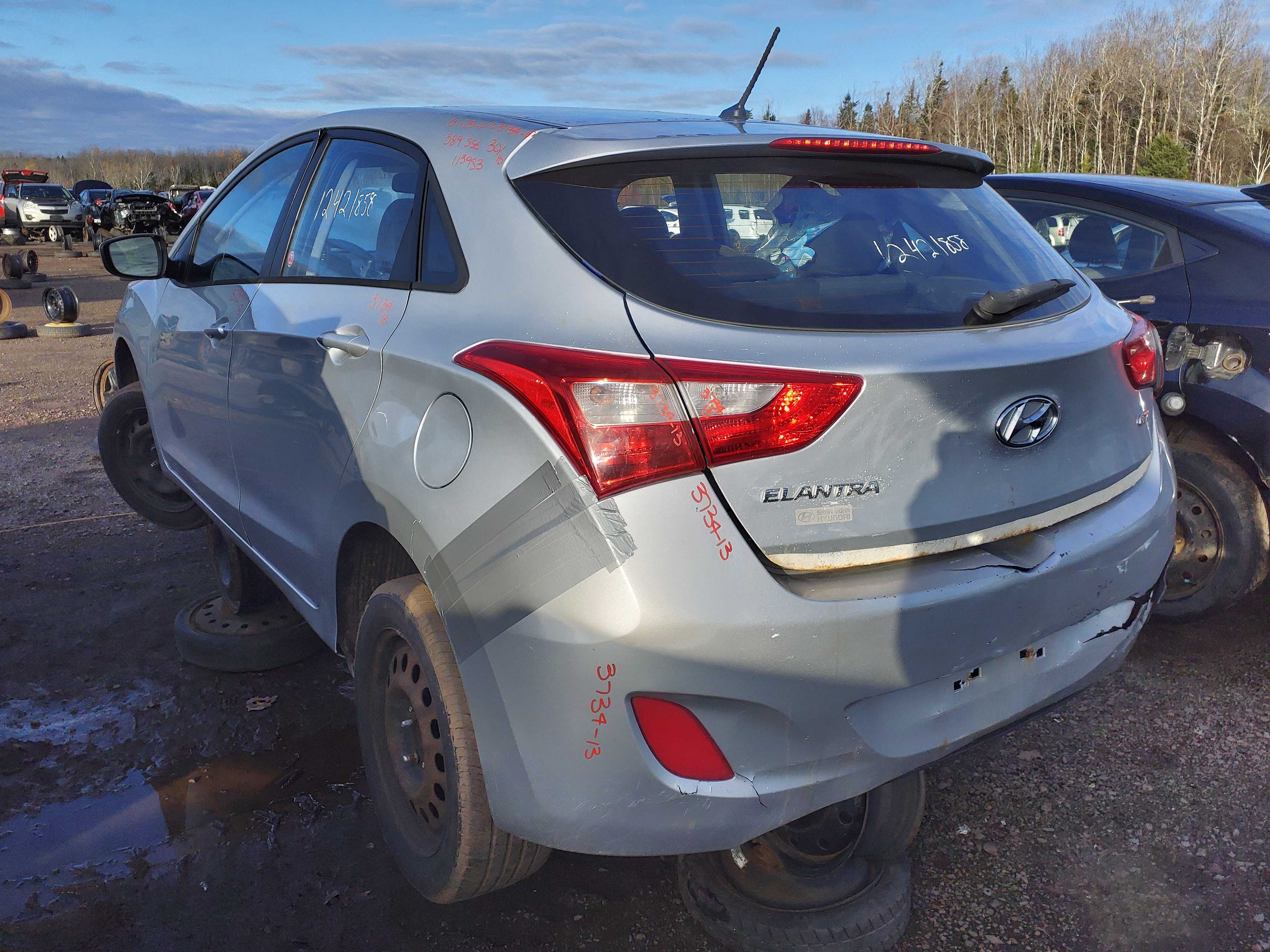 HYUNDAI ELANTRA 2013