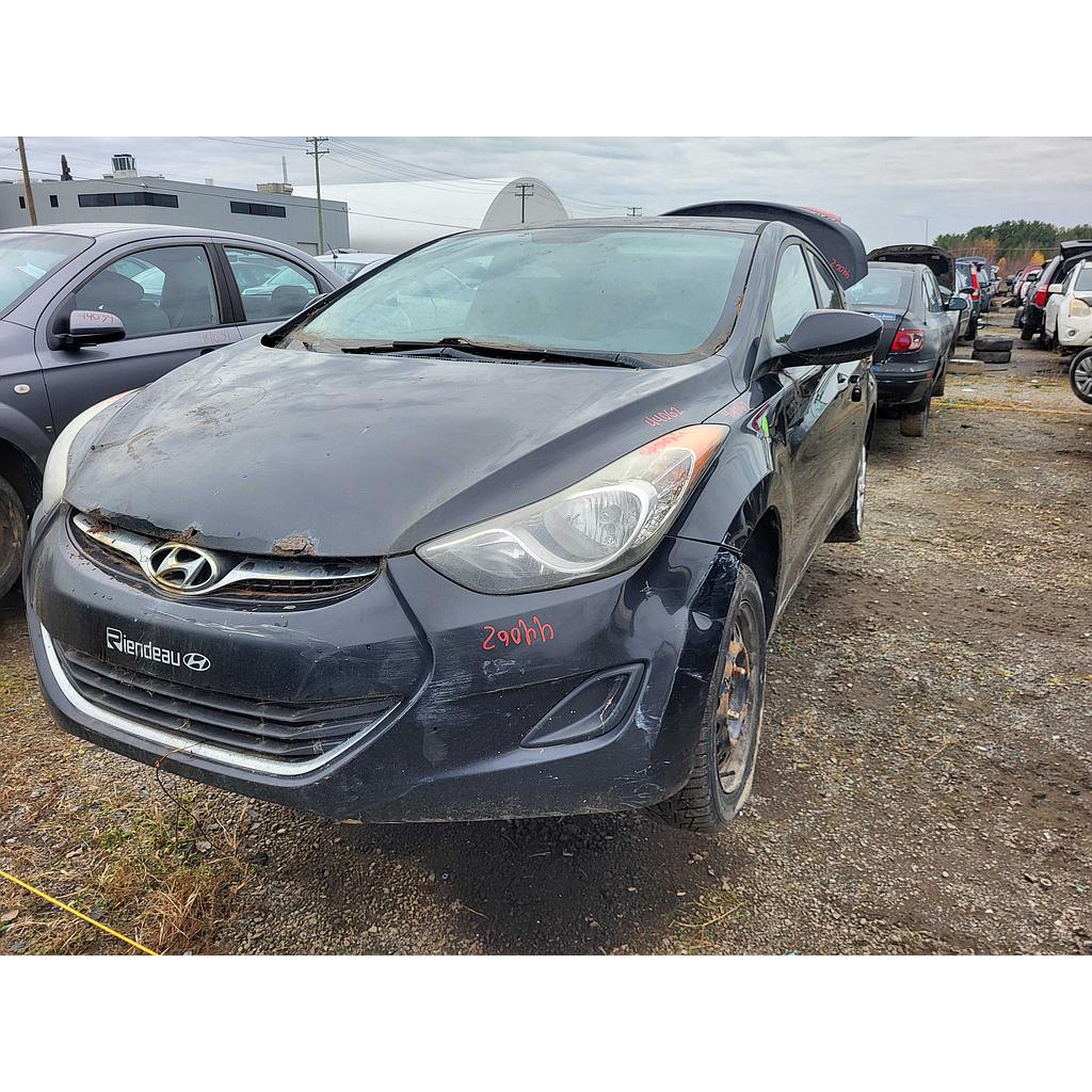 HYUNDAI ELANTRA 2013