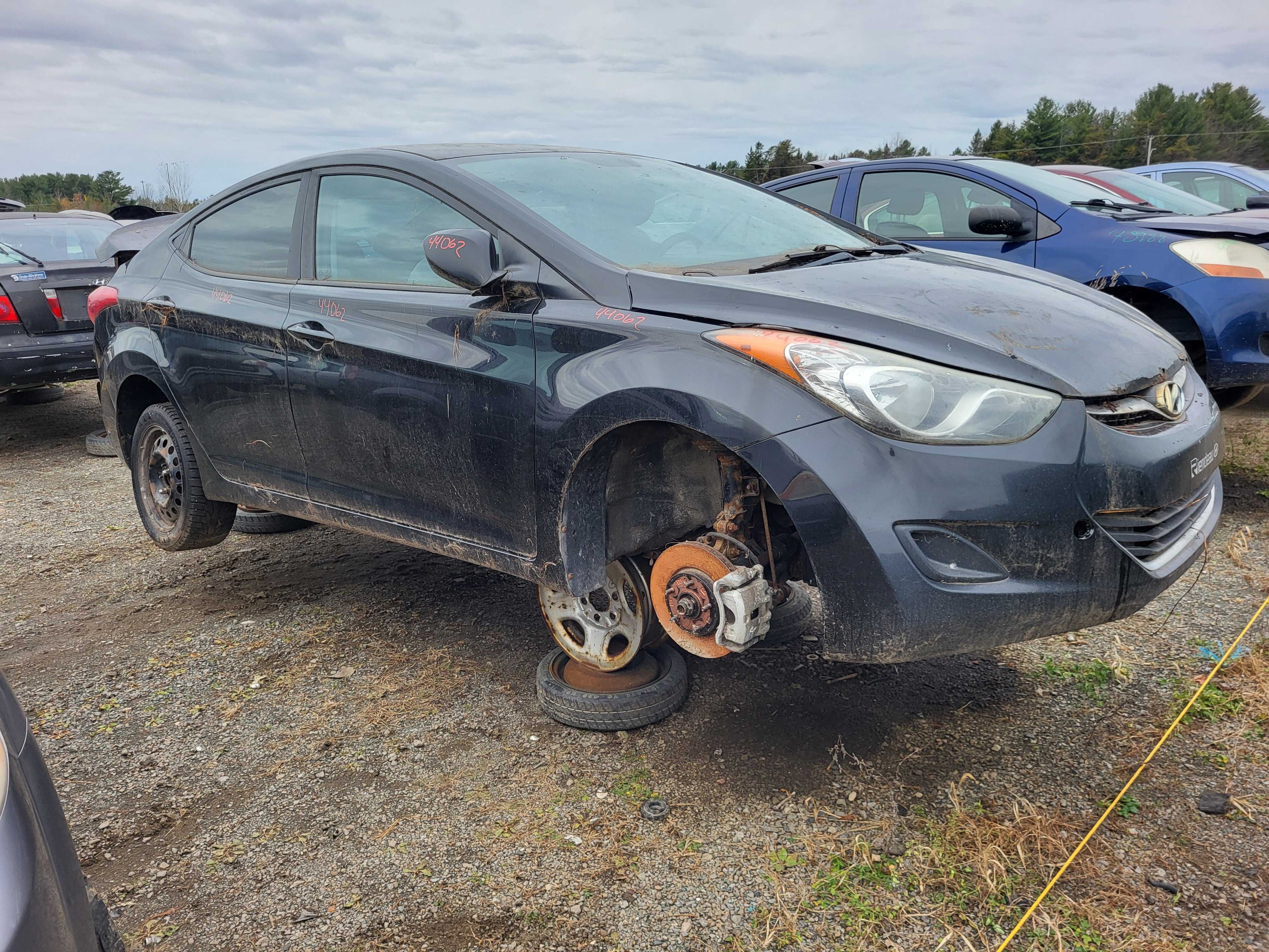 HYUNDAI ELANTRA 2013