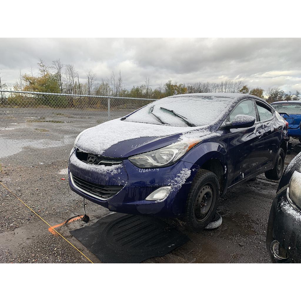 HYUNDAI ELANTRA 2013
