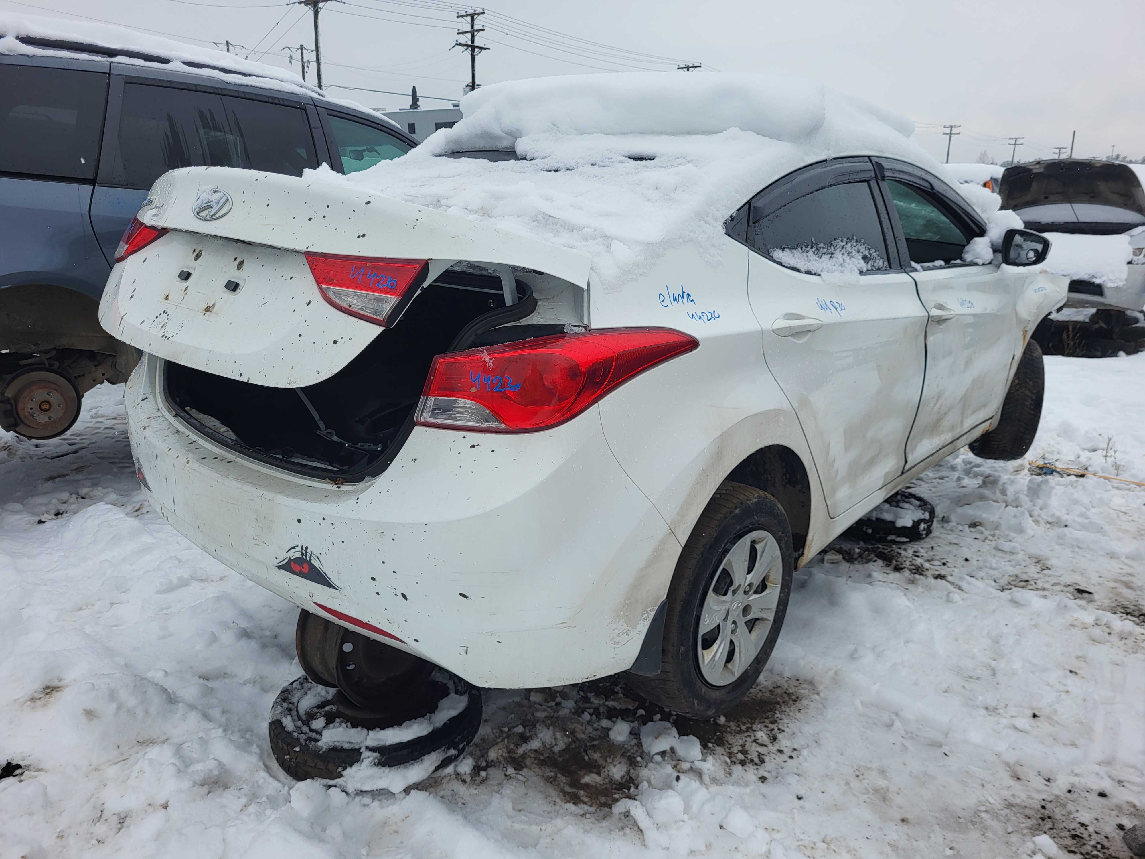 HYUNDAI ELANTRA 2013