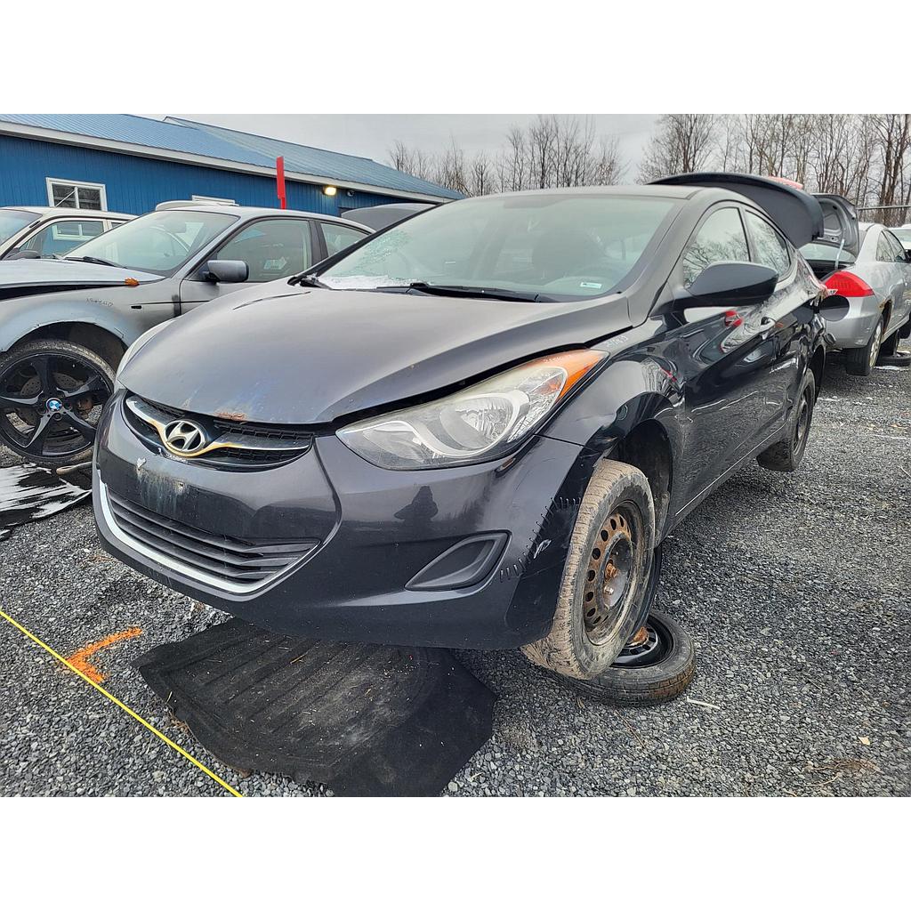 HYUNDAI ELANTRA 2013
