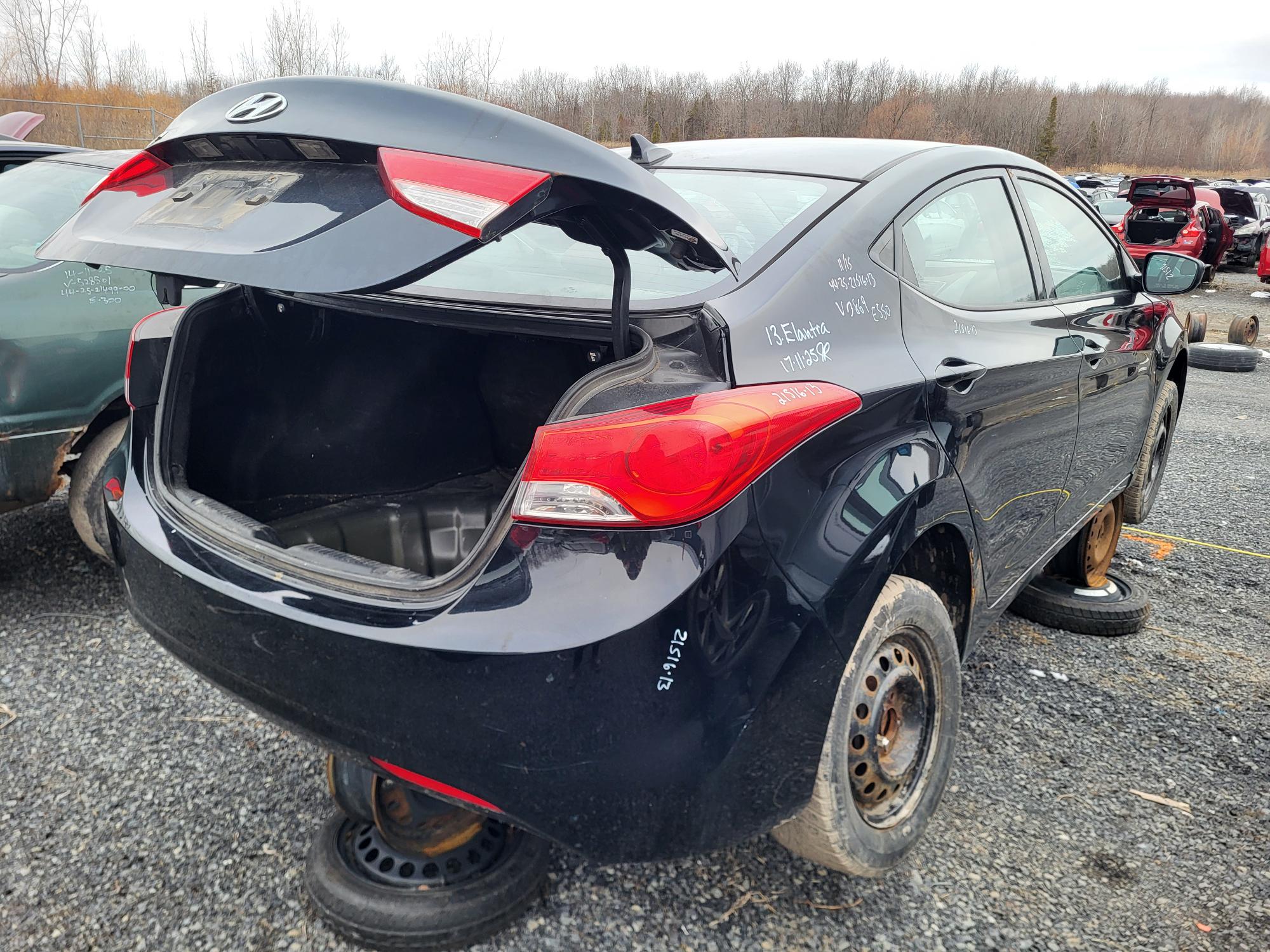 HYUNDAI ELANTRA 2013