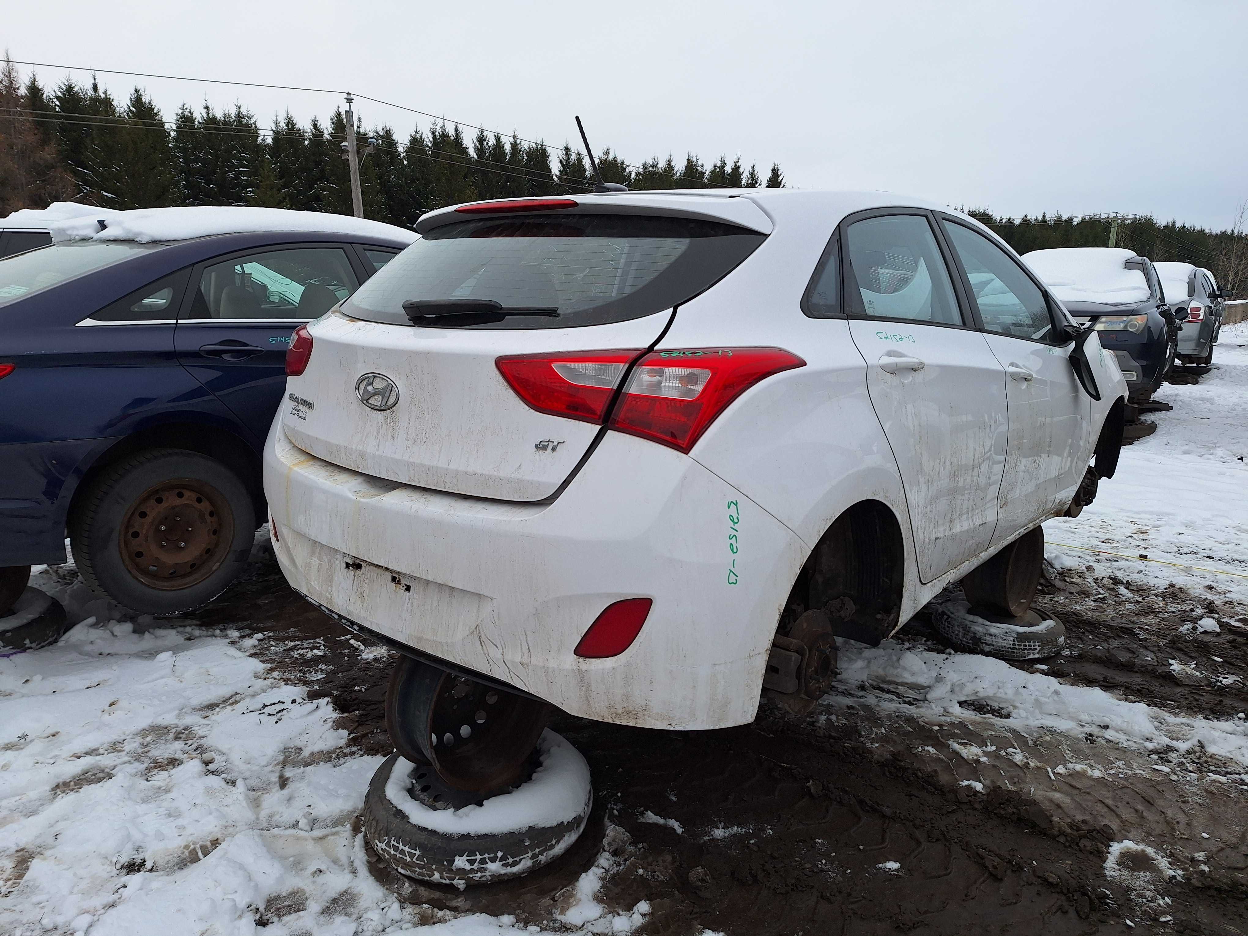 HYUNDAI ELANTRA 2013