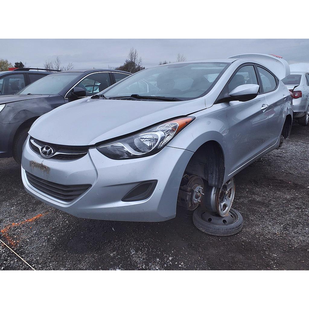 HYUNDAI ELANTRA 2013