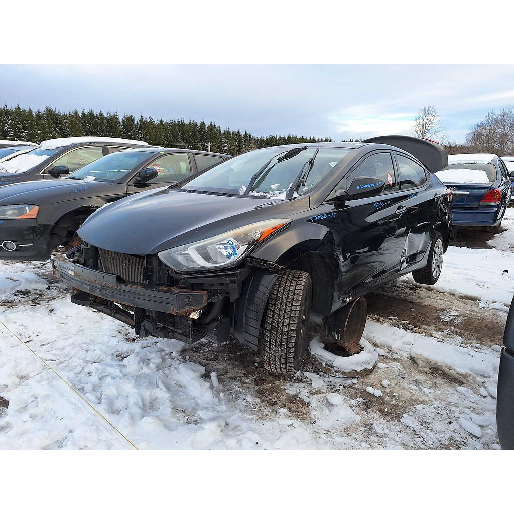 HYUNDAI ELANTRA 2015