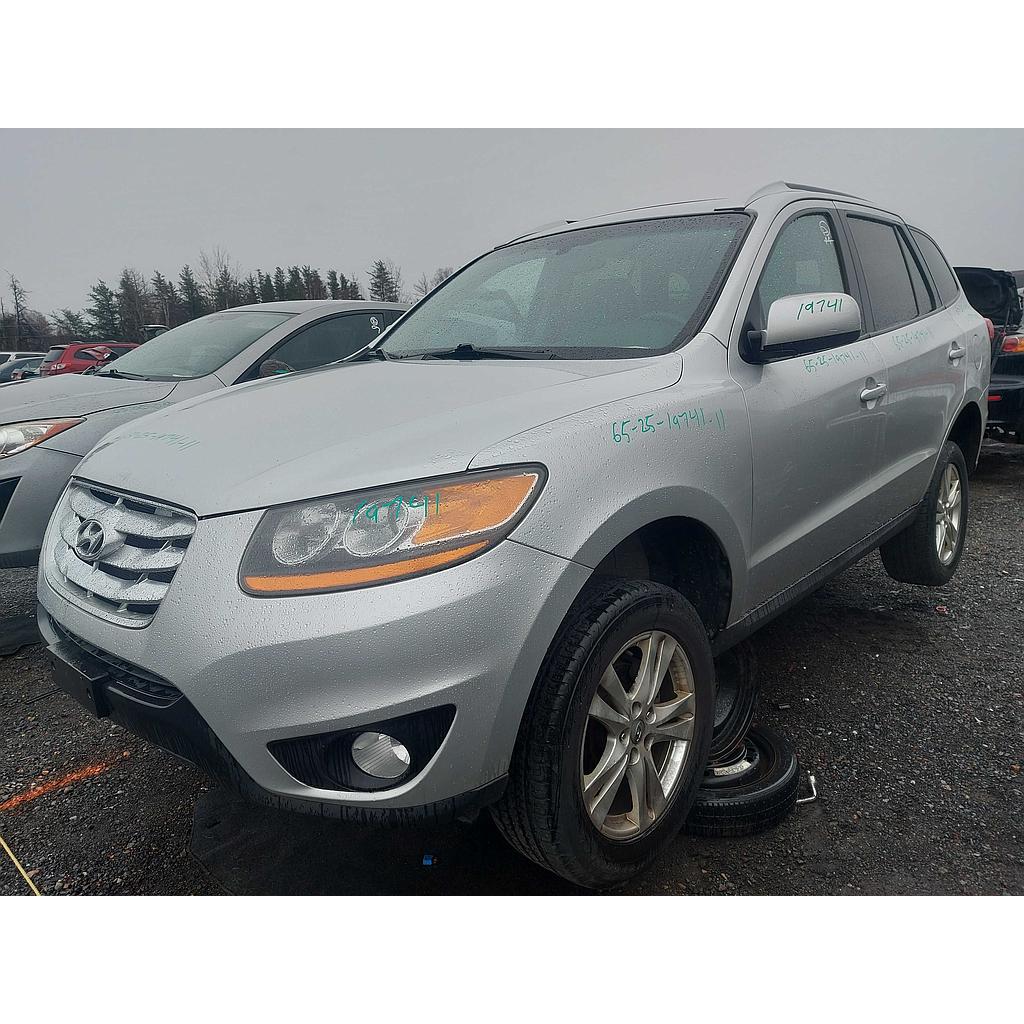 HYUNDAI SANTA FE 2011