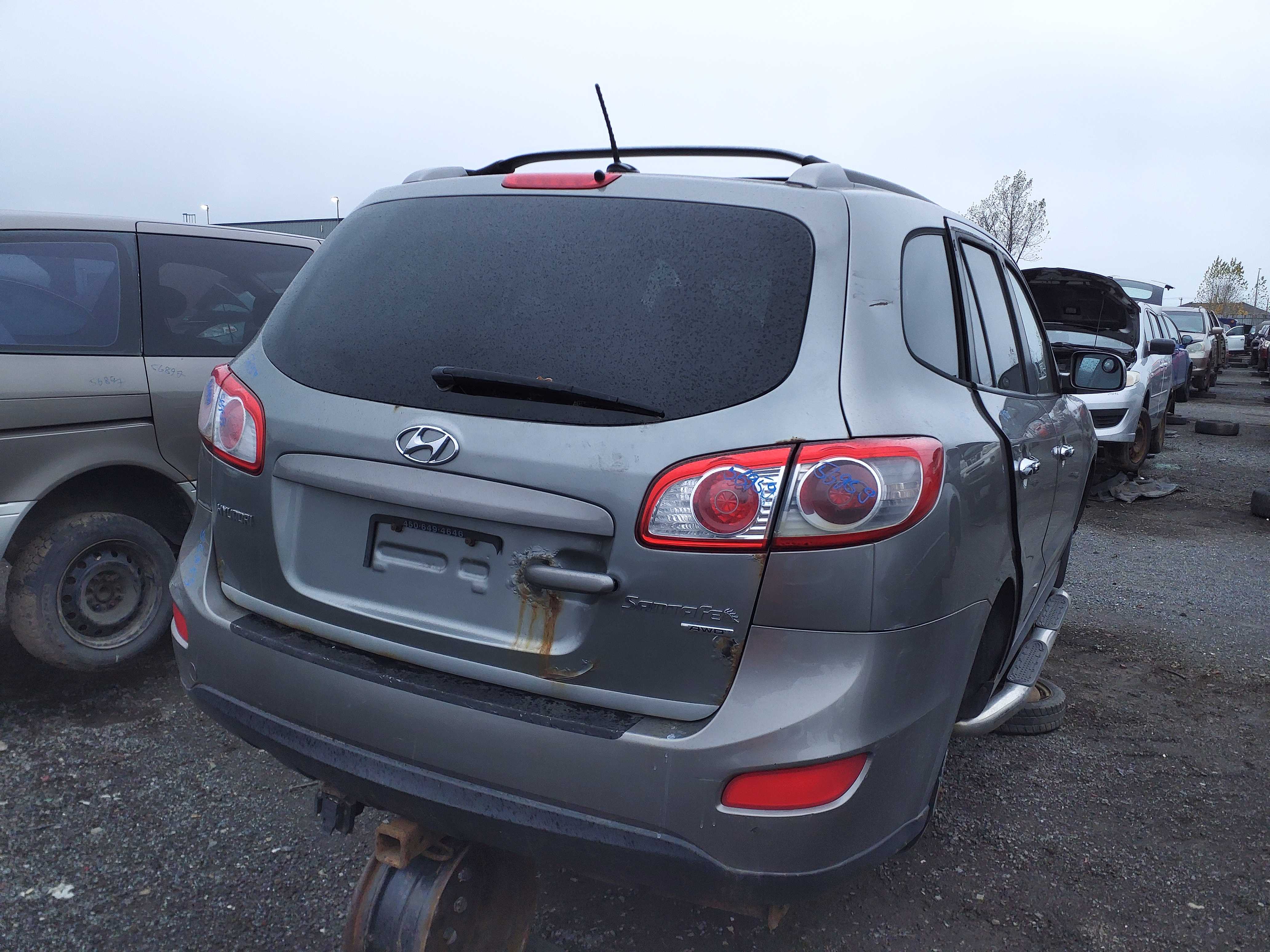 HYUNDAI SANTA FE 2011