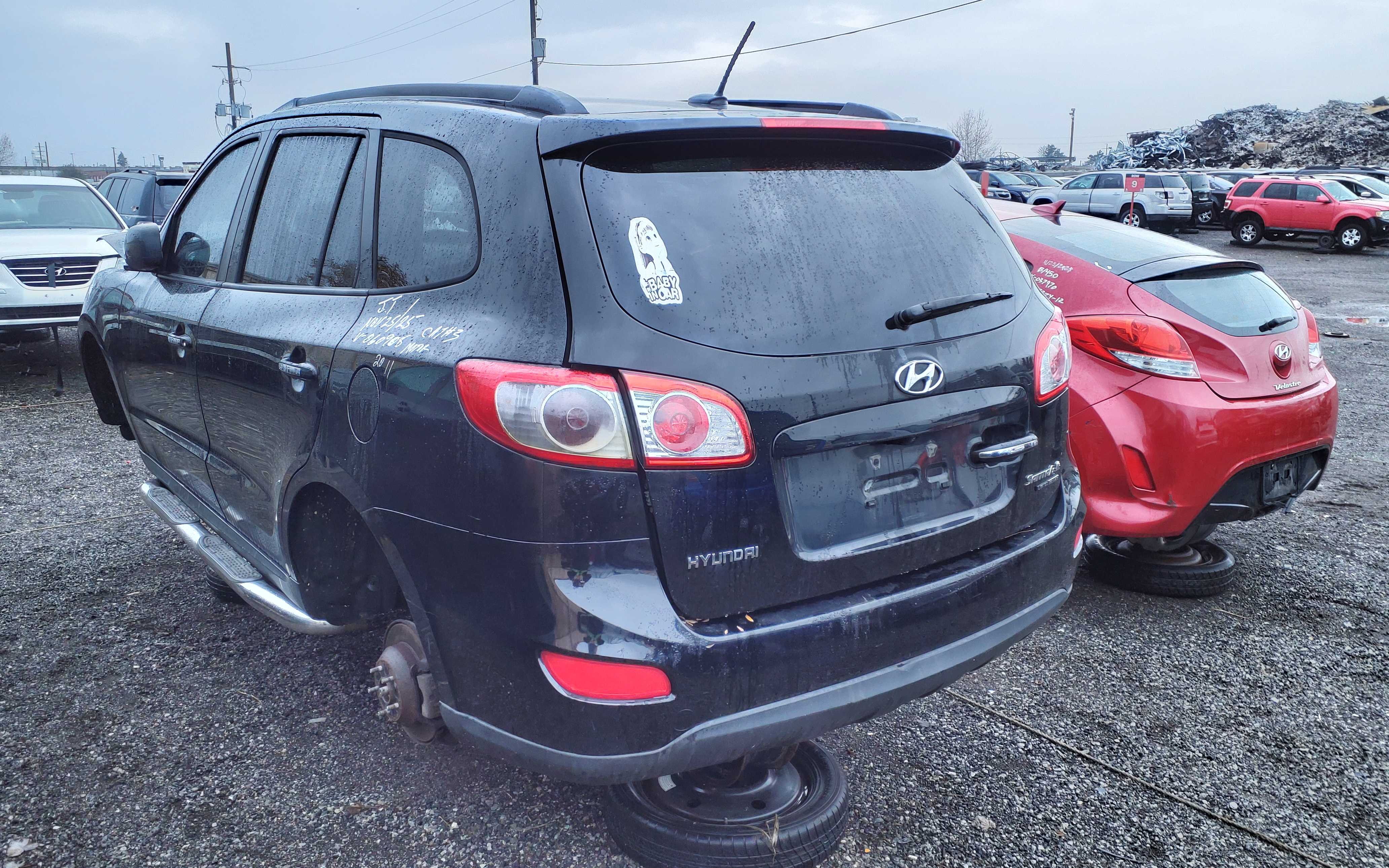 HYUNDAI SANTA FE 2011