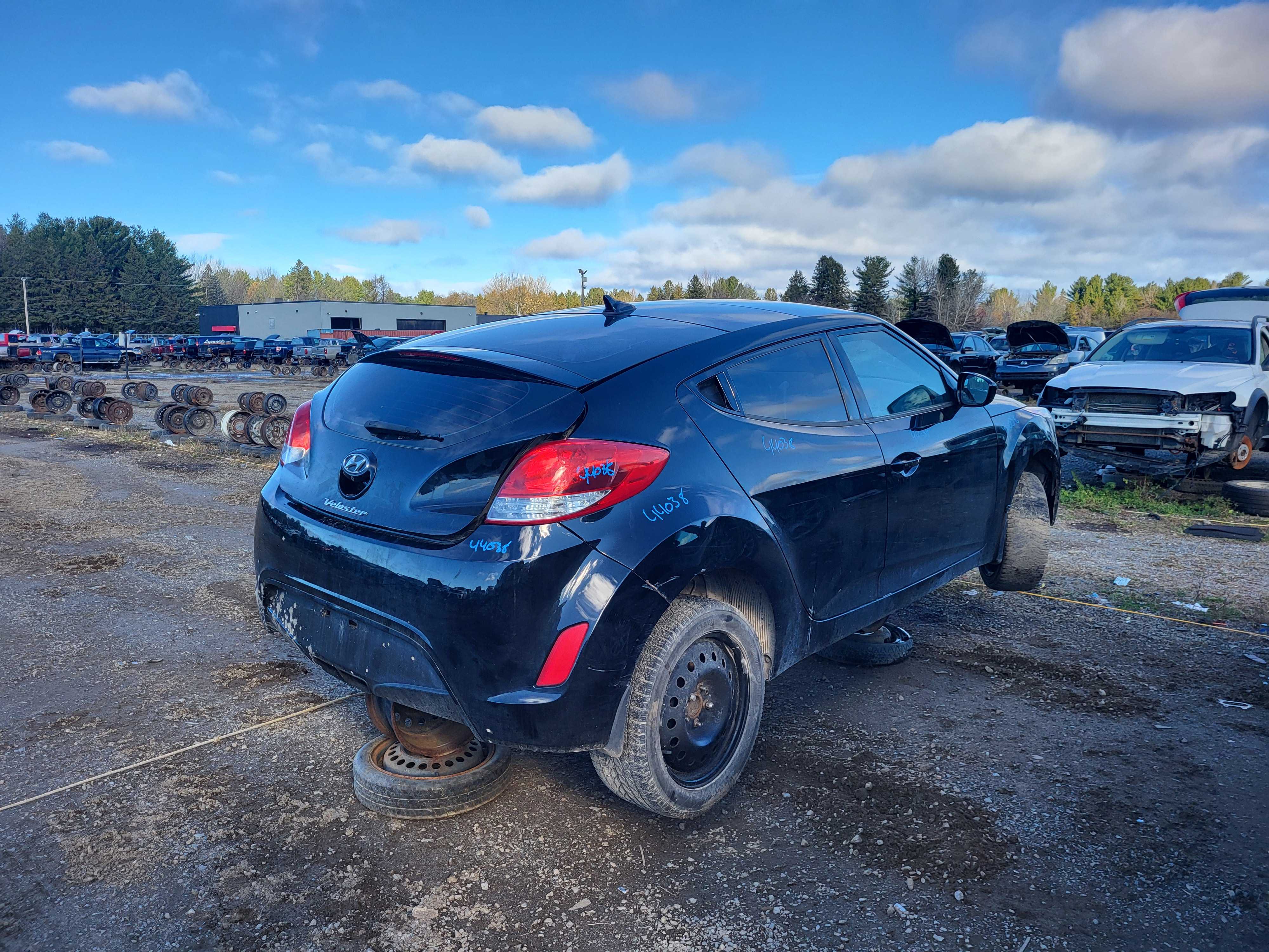 HYUNDAI VELOSTER 2012