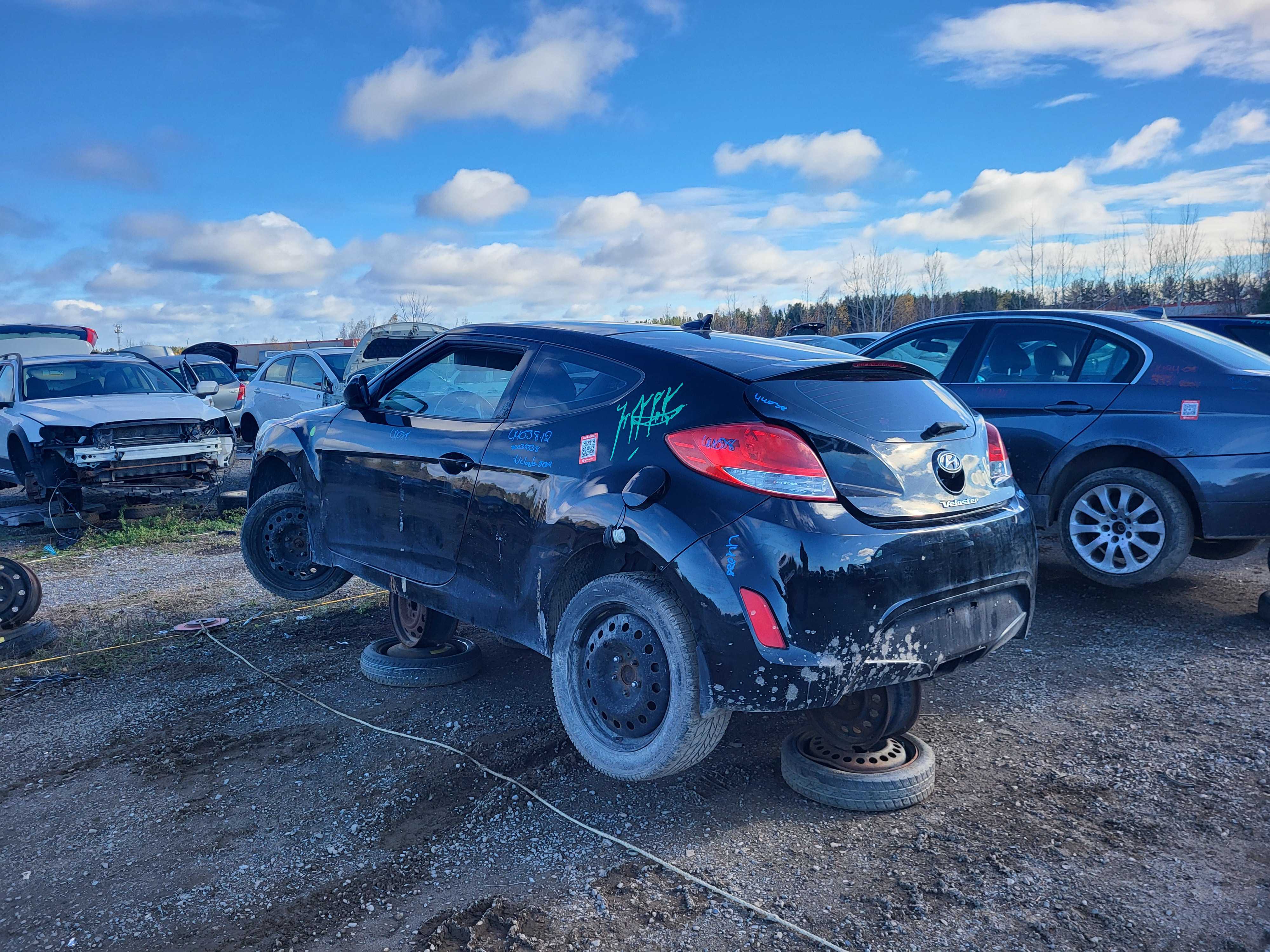 HYUNDAI VELOSTER 2012