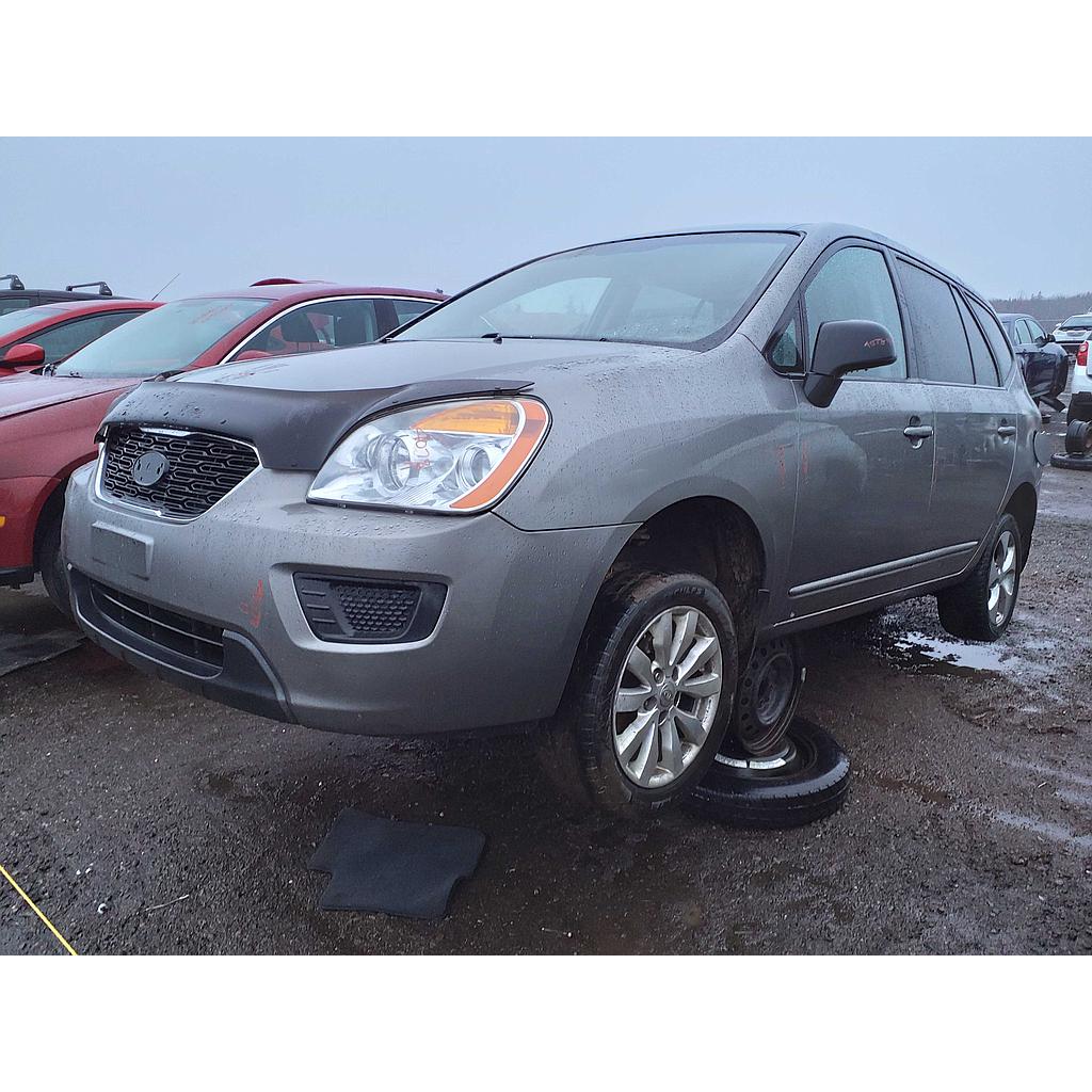 KIA RONDO 2011
