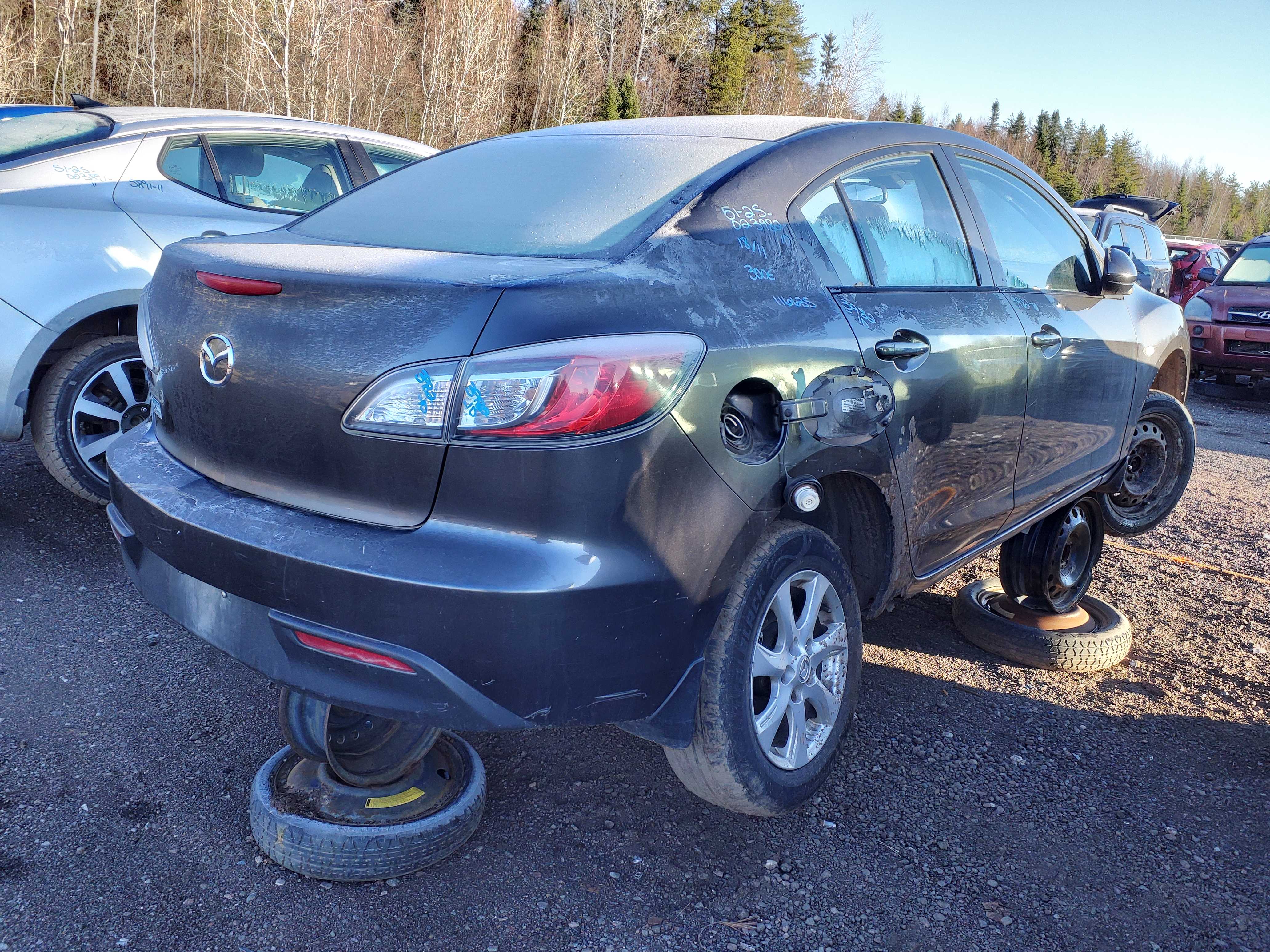 MAZDA MAZDA3 2010