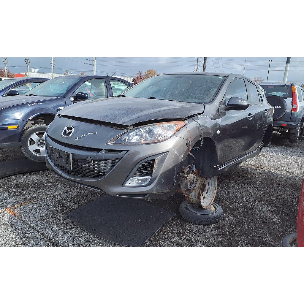 MAZDA MAZDA3 2010
