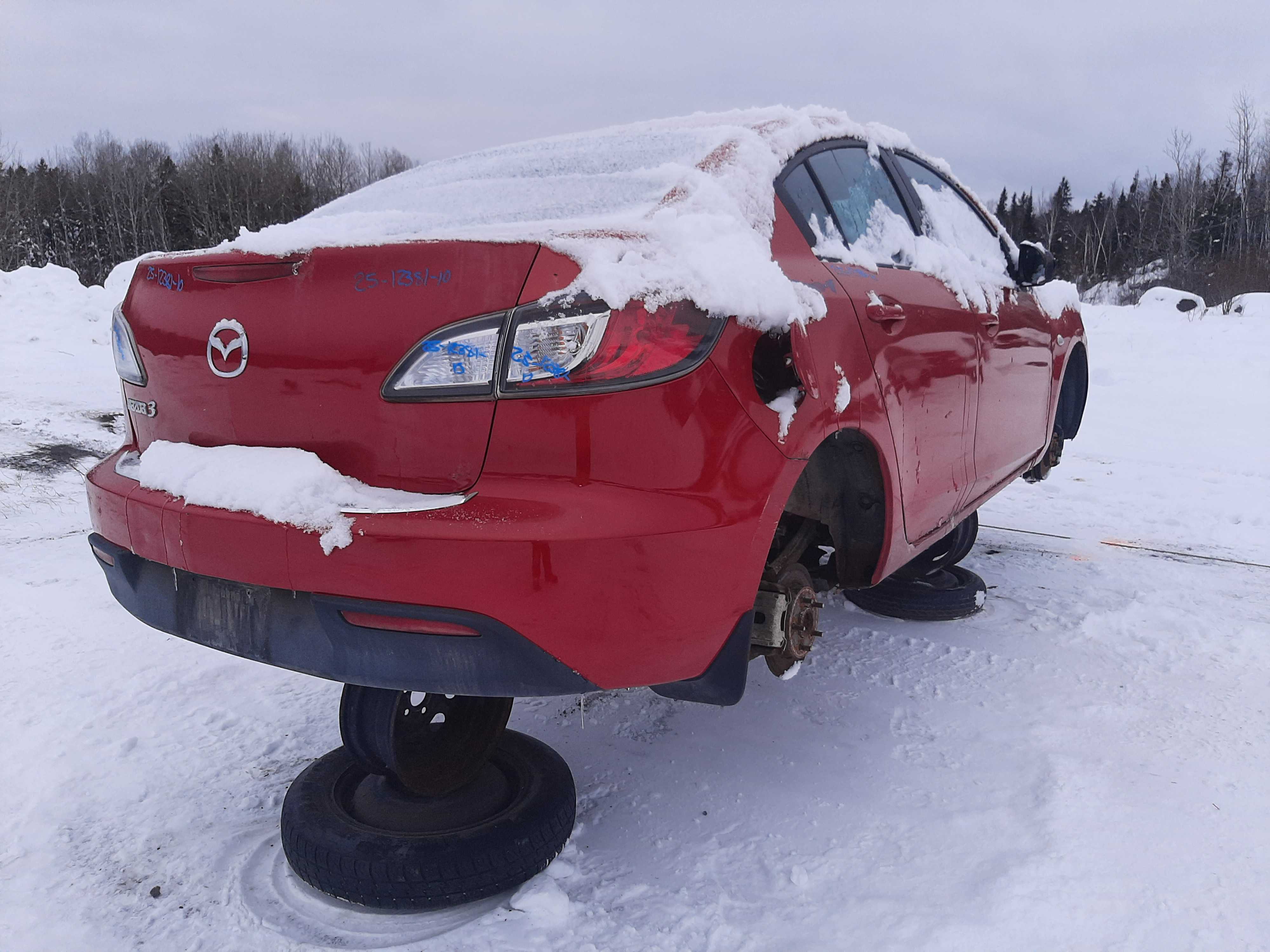 MAZDA MAZDA3 2010