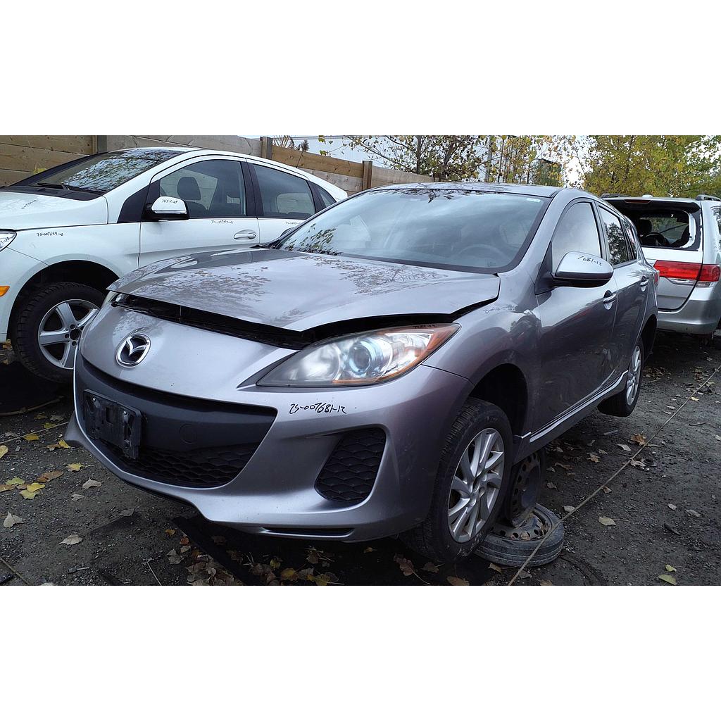 MAZDA MAZDA3 2012