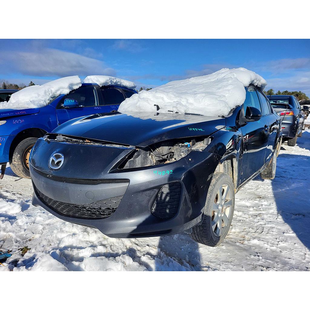 MAZDA MAZDA3 2012