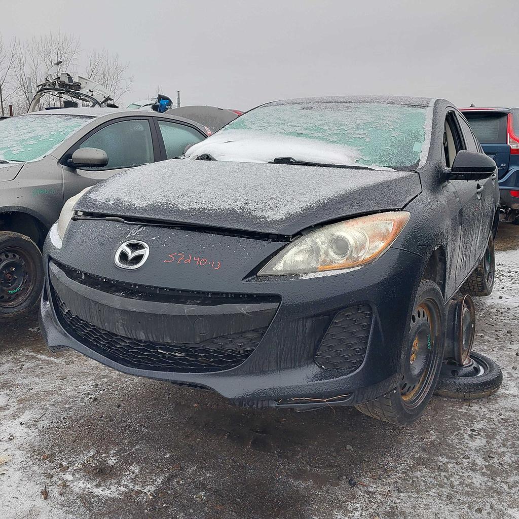 MAZDA MAZDA3 2013