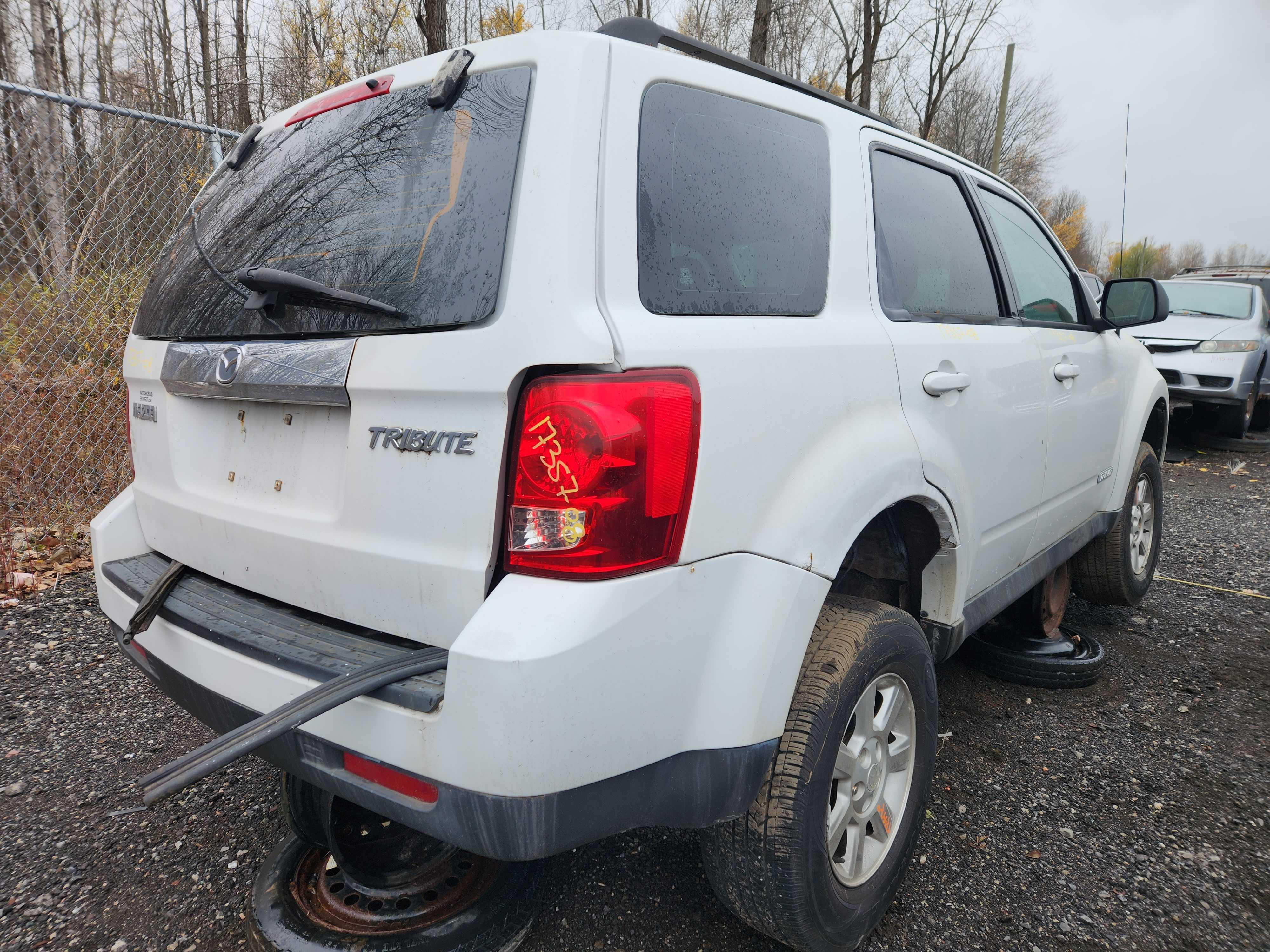 MAZDA TRIBUTE 2008