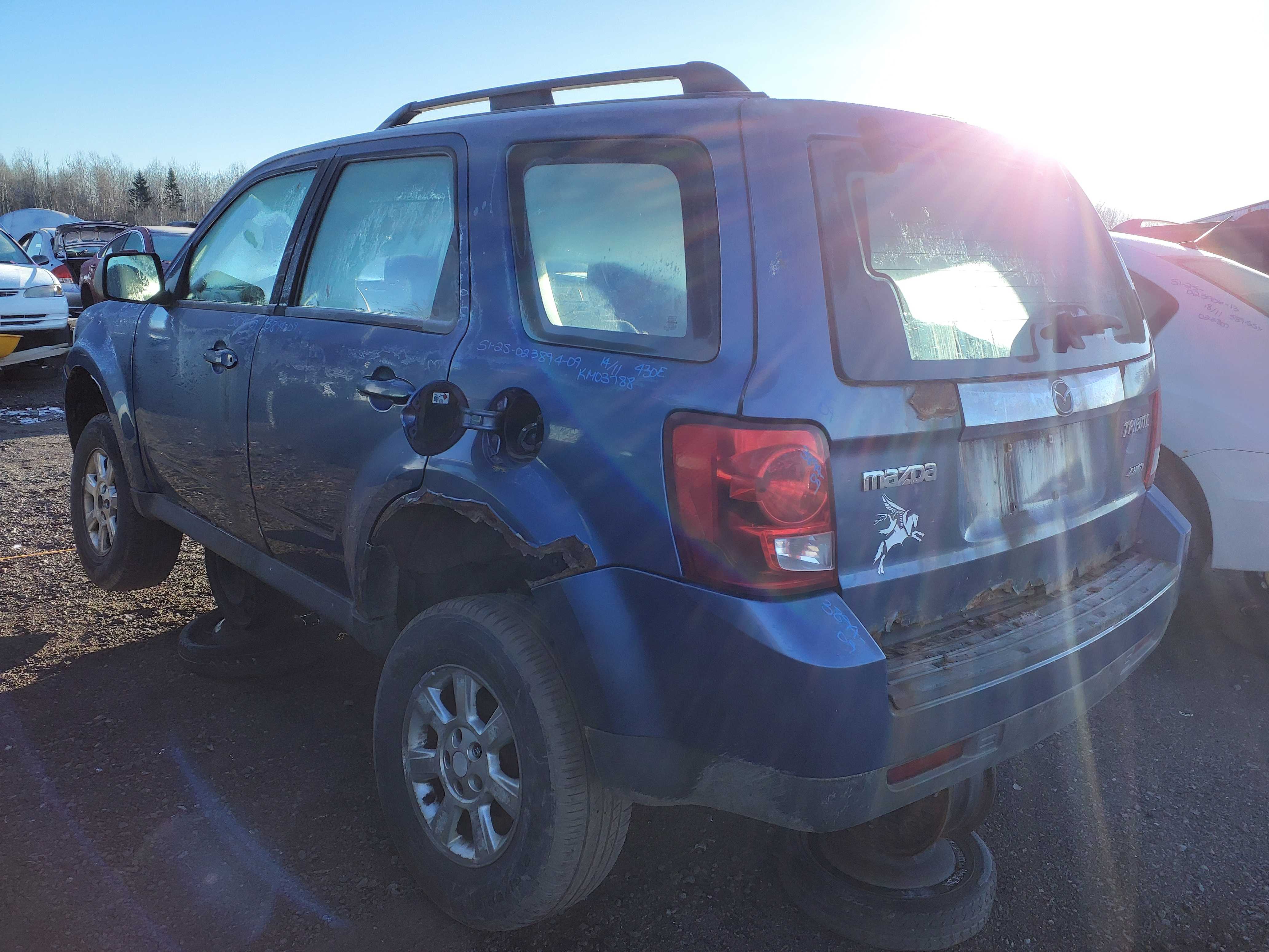 MAZDA TRIBUTE 2009
