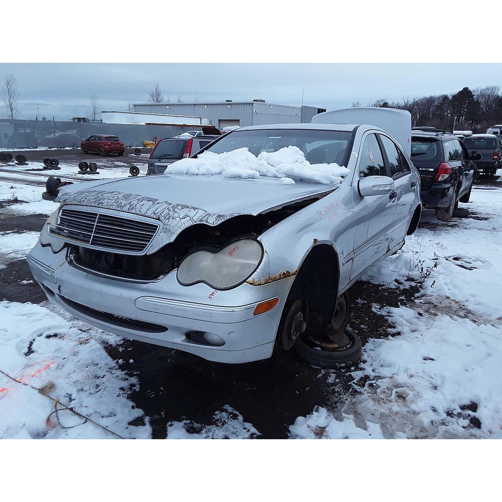 MERCEDES-BENZ C-CLASS 2002