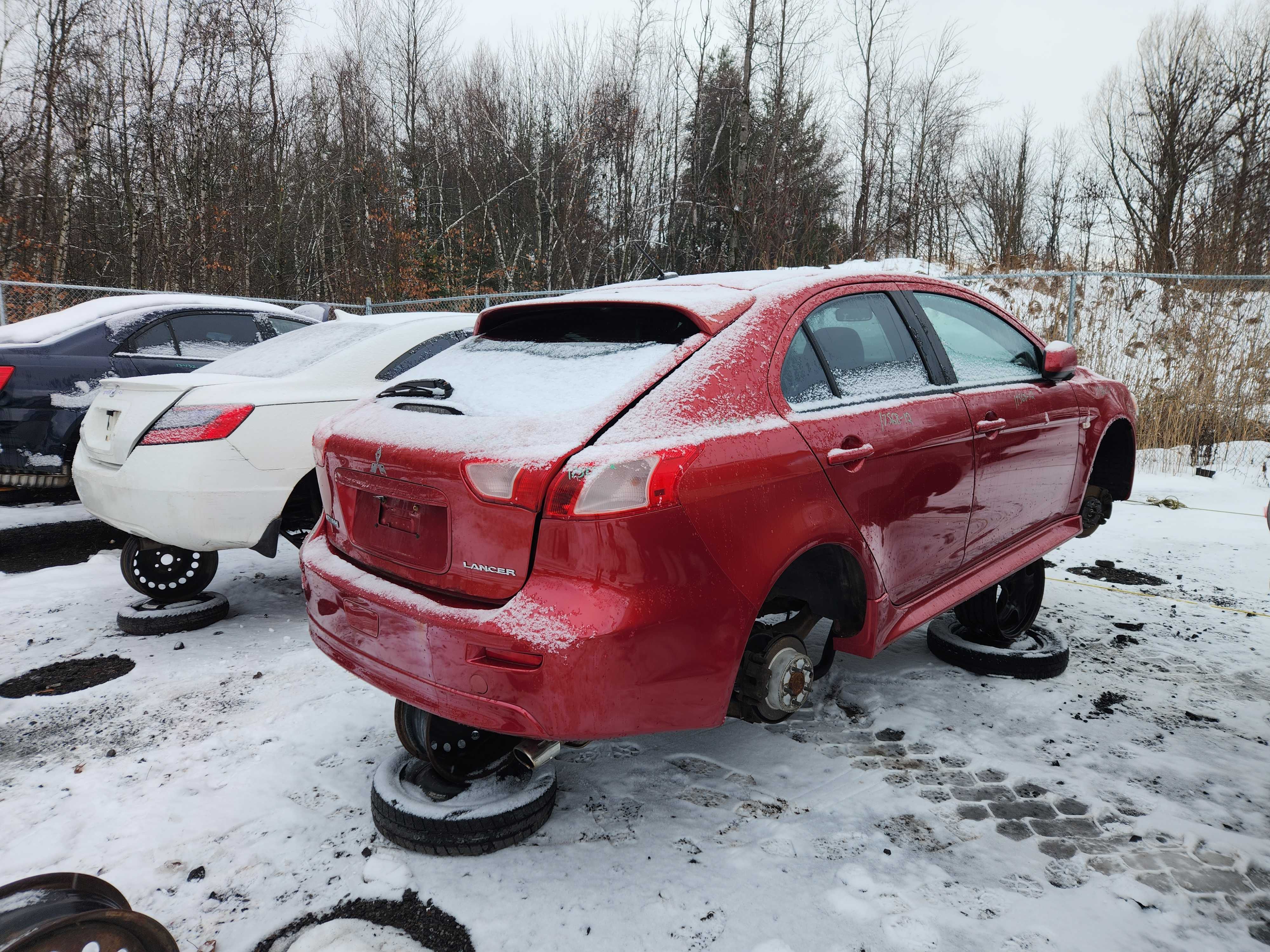 MITSUBISHI LANCER 2012