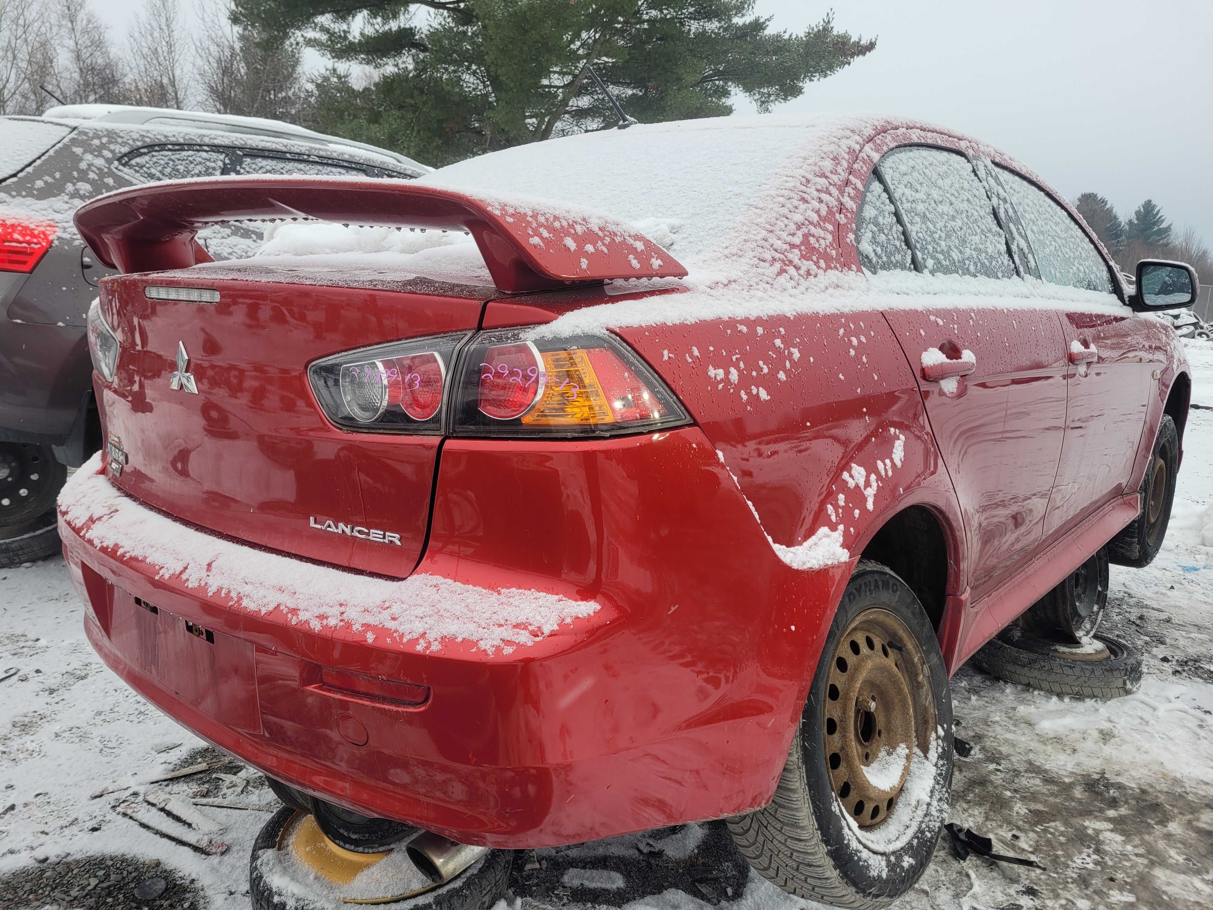 MITSUBISHI LANCER 2013