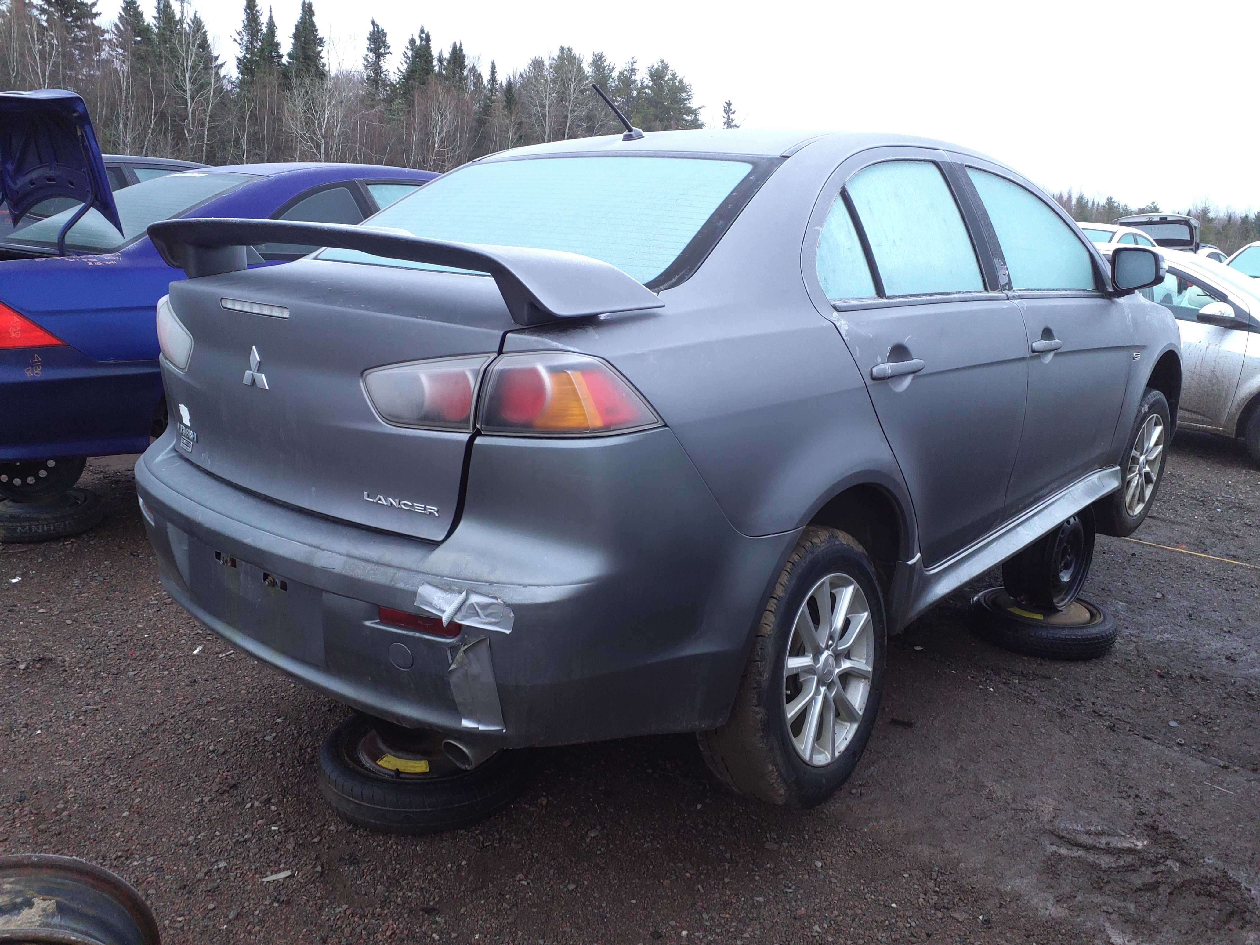 MITSUBISHI LANCER 2015