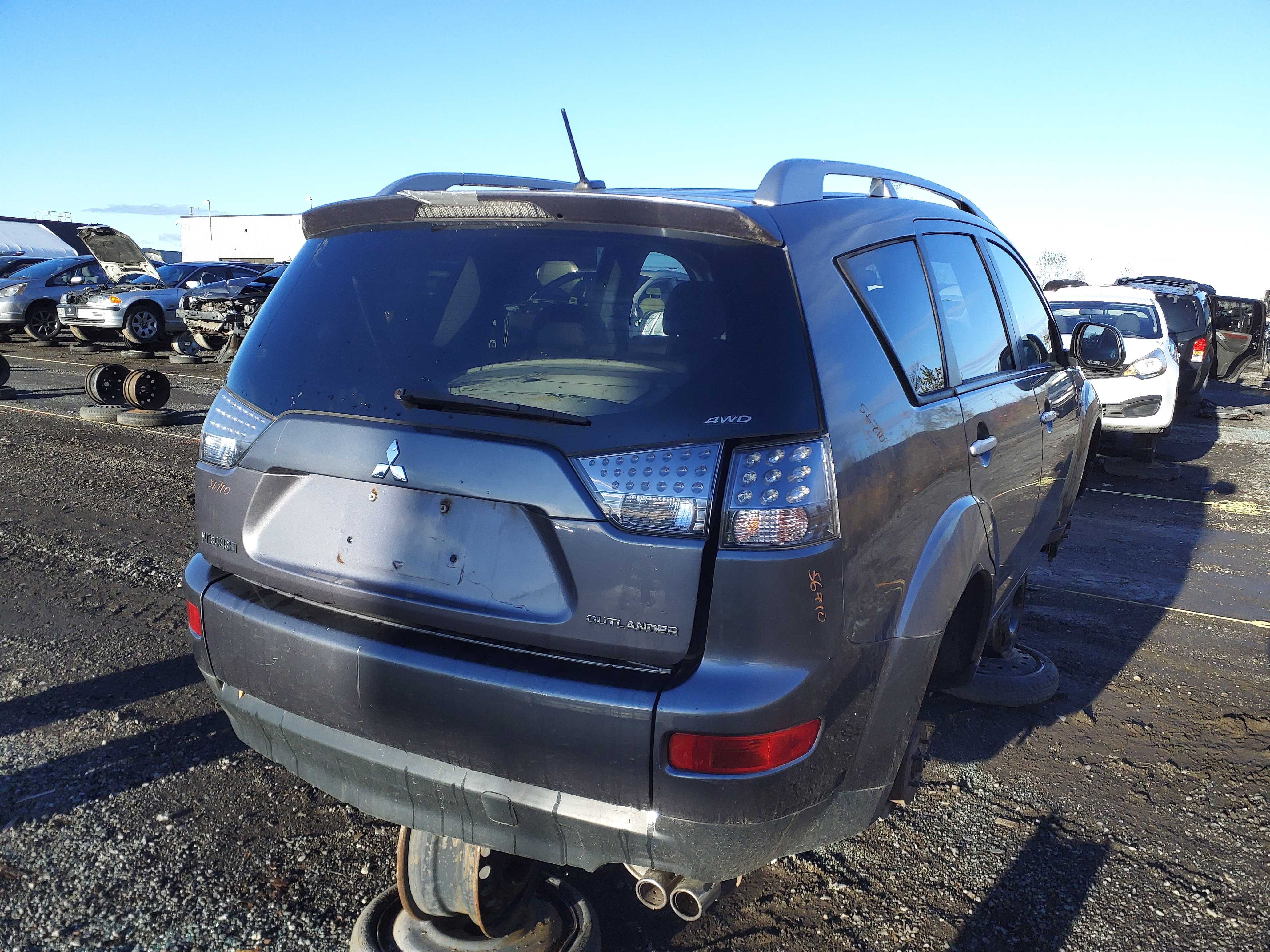 MITSUBISHI OUTLANDER 2008