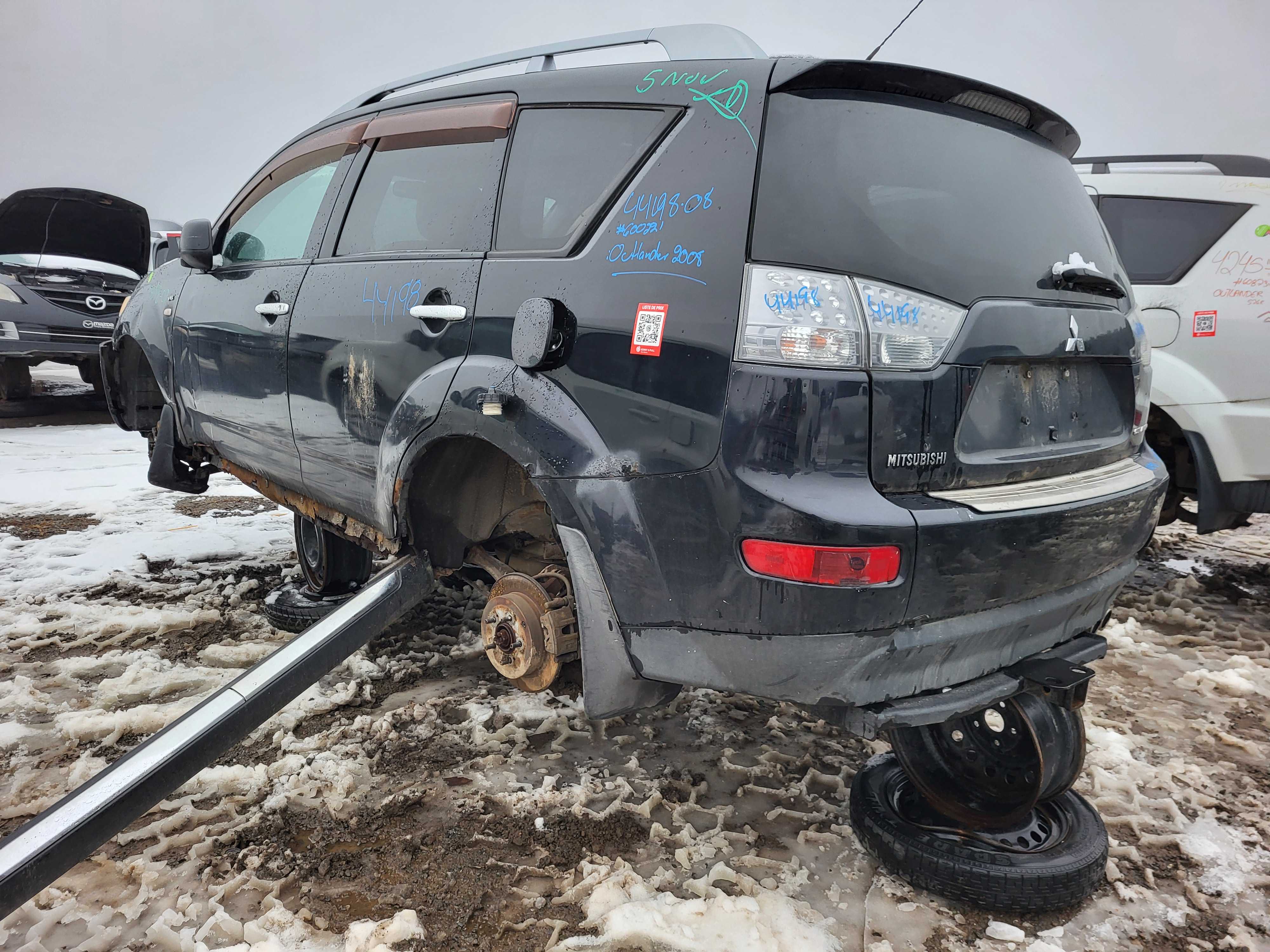 MITSUBISHI OUTLANDER 2008