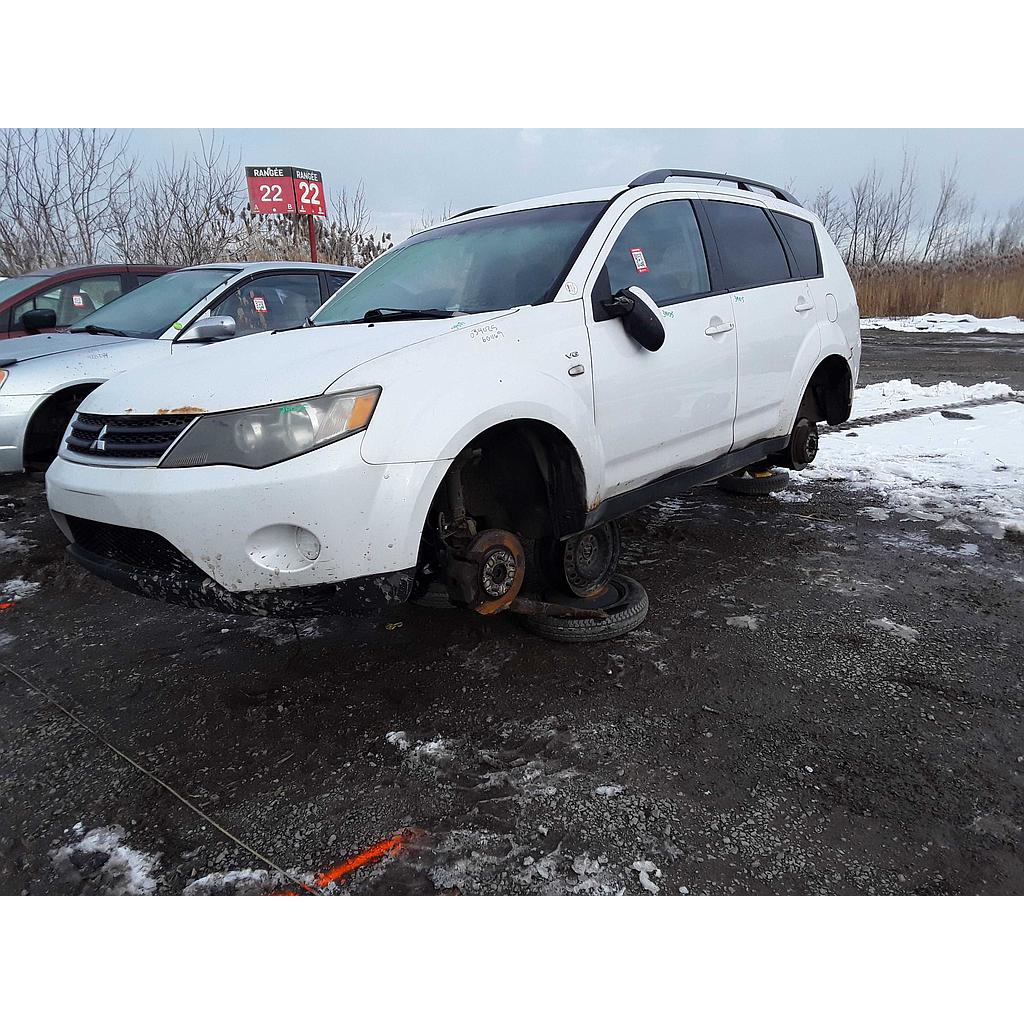 MITSUBISHI OUTLANDER 2008