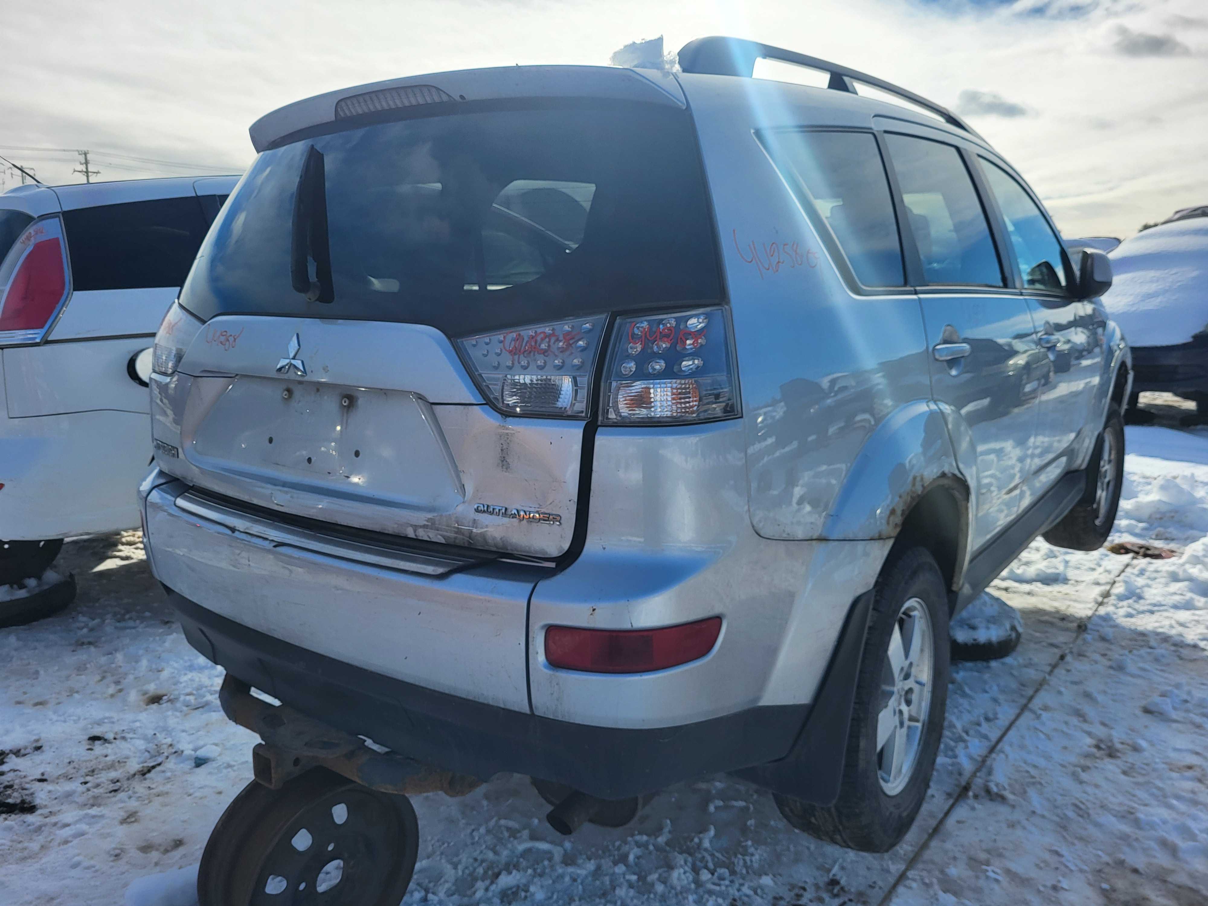 MITSUBISHI OUTLANDER 2009