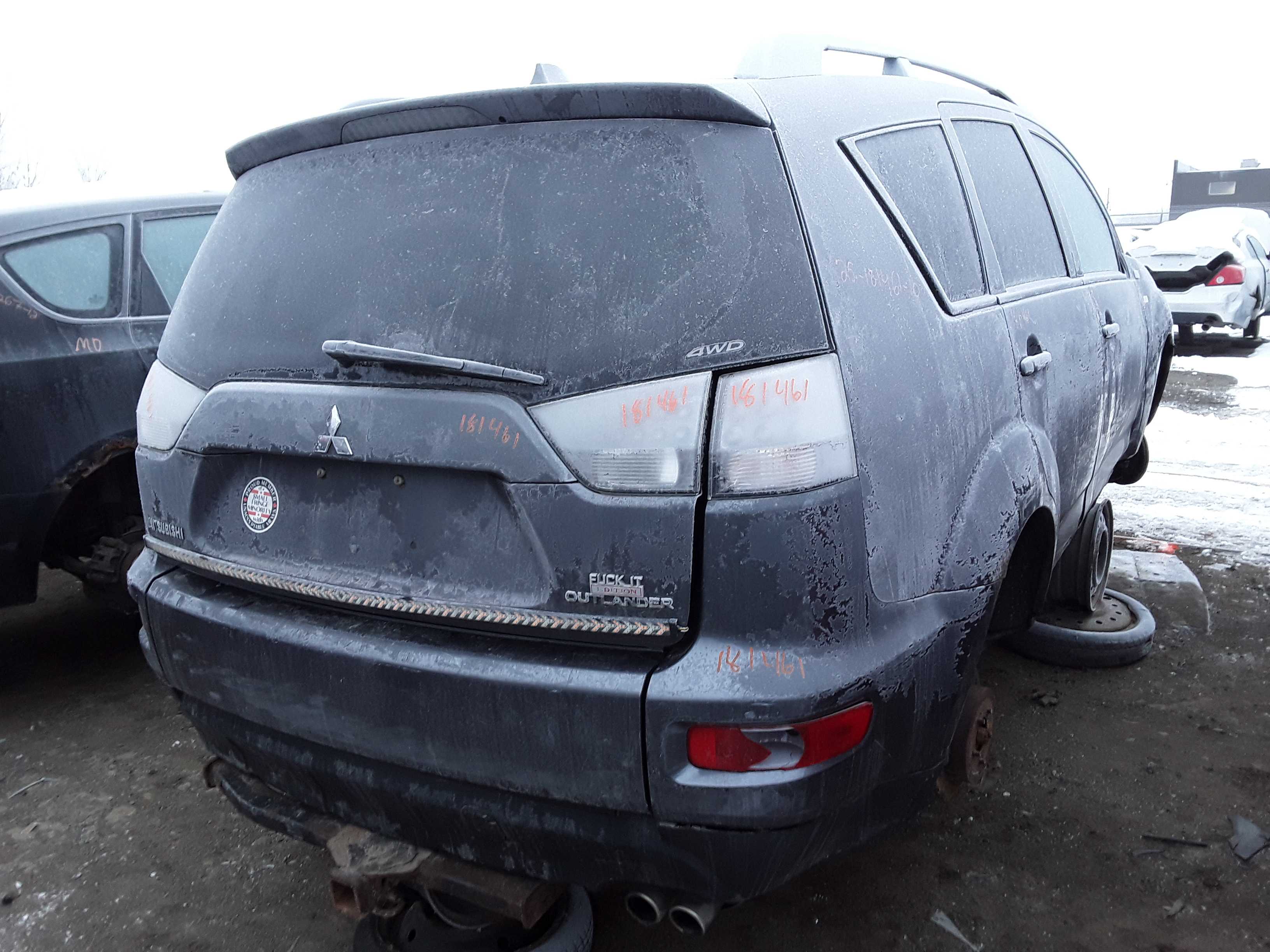 MITSUBISHI OUTLANDER 2010