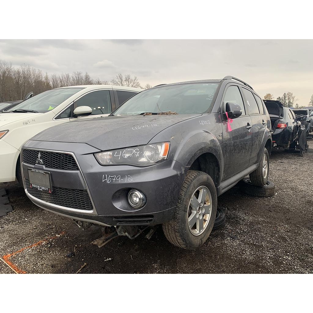MITSUBISHI OUTLANDER 2012