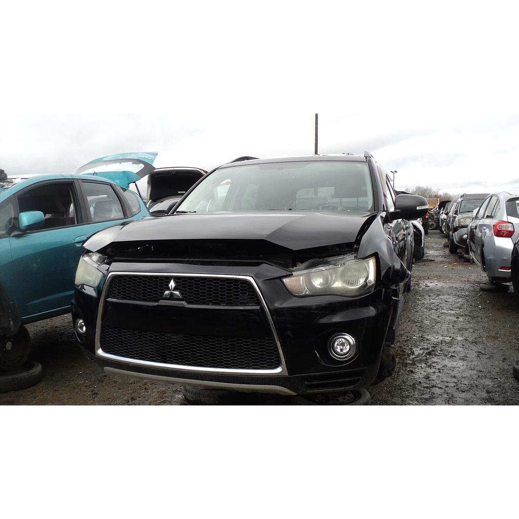 MITSUBISHI OUTLANDER 2012