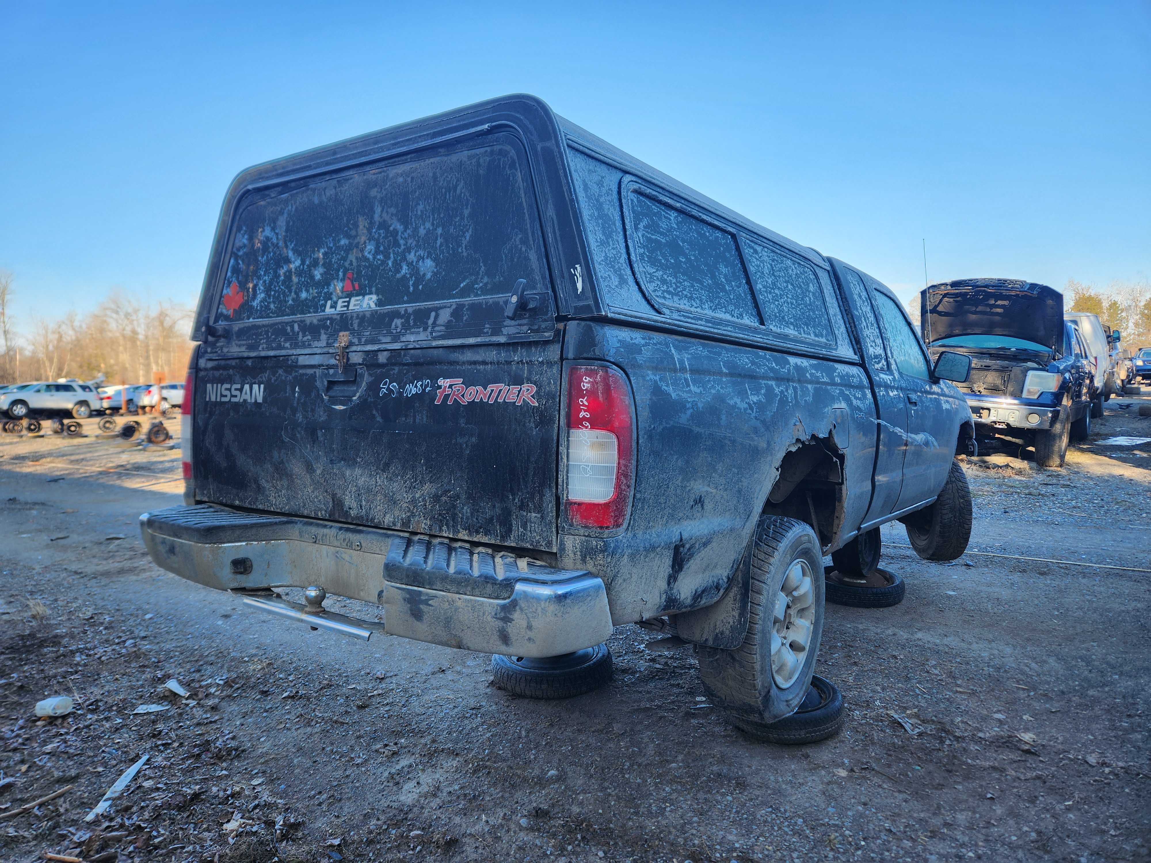 NISSAN FRONTIER 1999