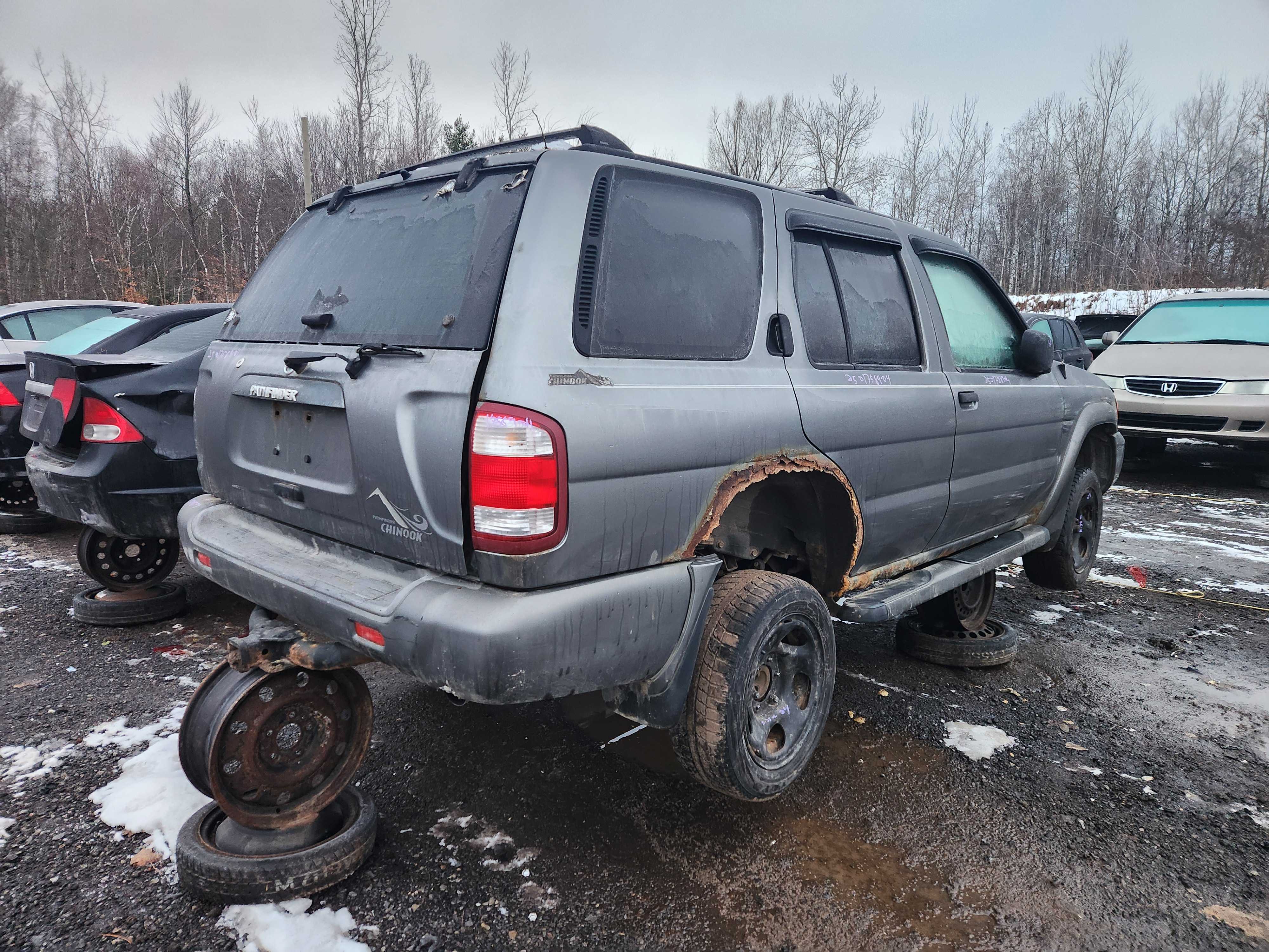 NISSAN PATHFINDER 2004