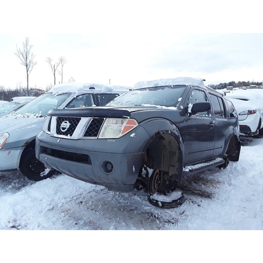 NISSAN PATHFINDER 2005