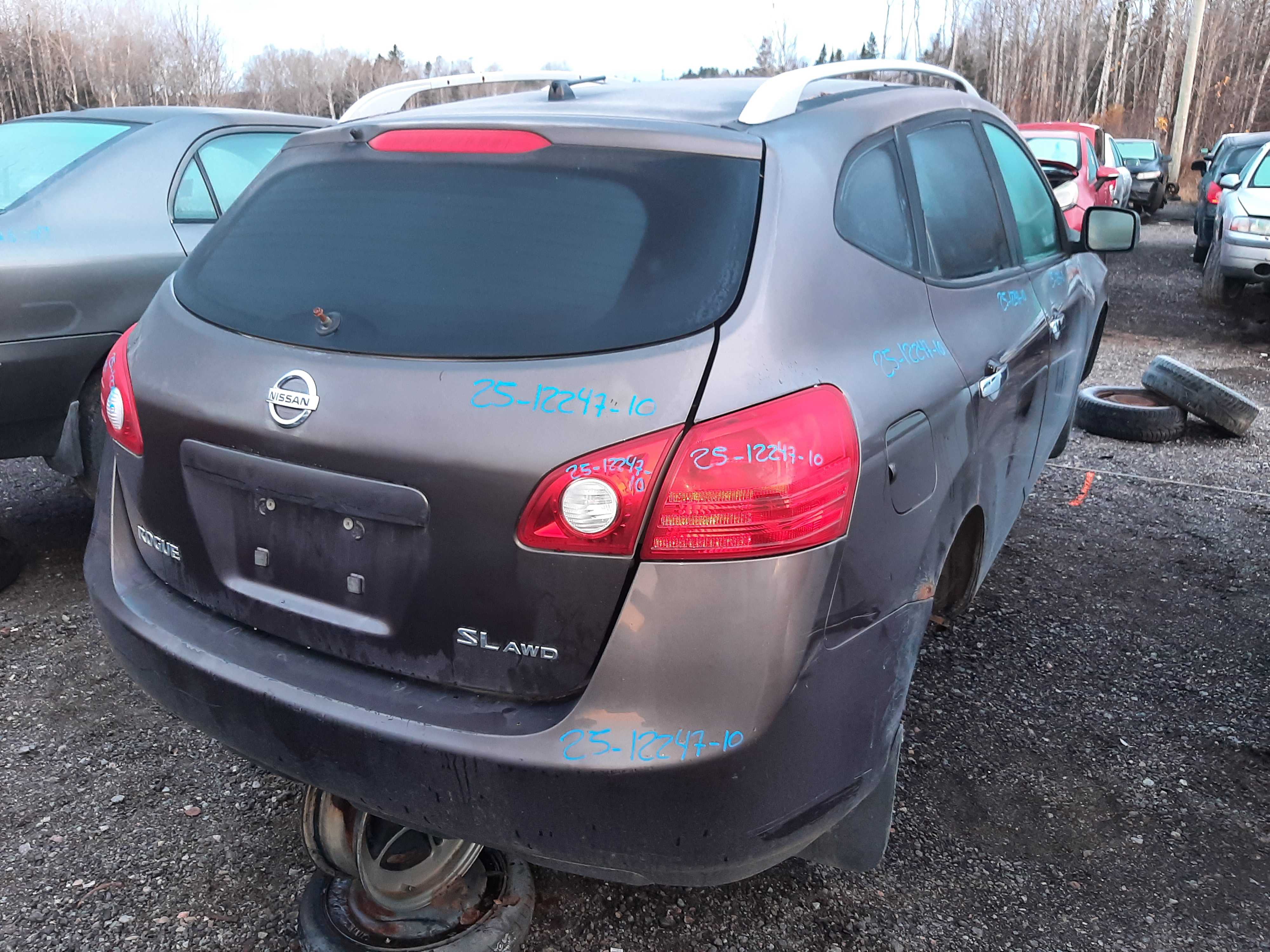 NISSAN ROGUE 2010