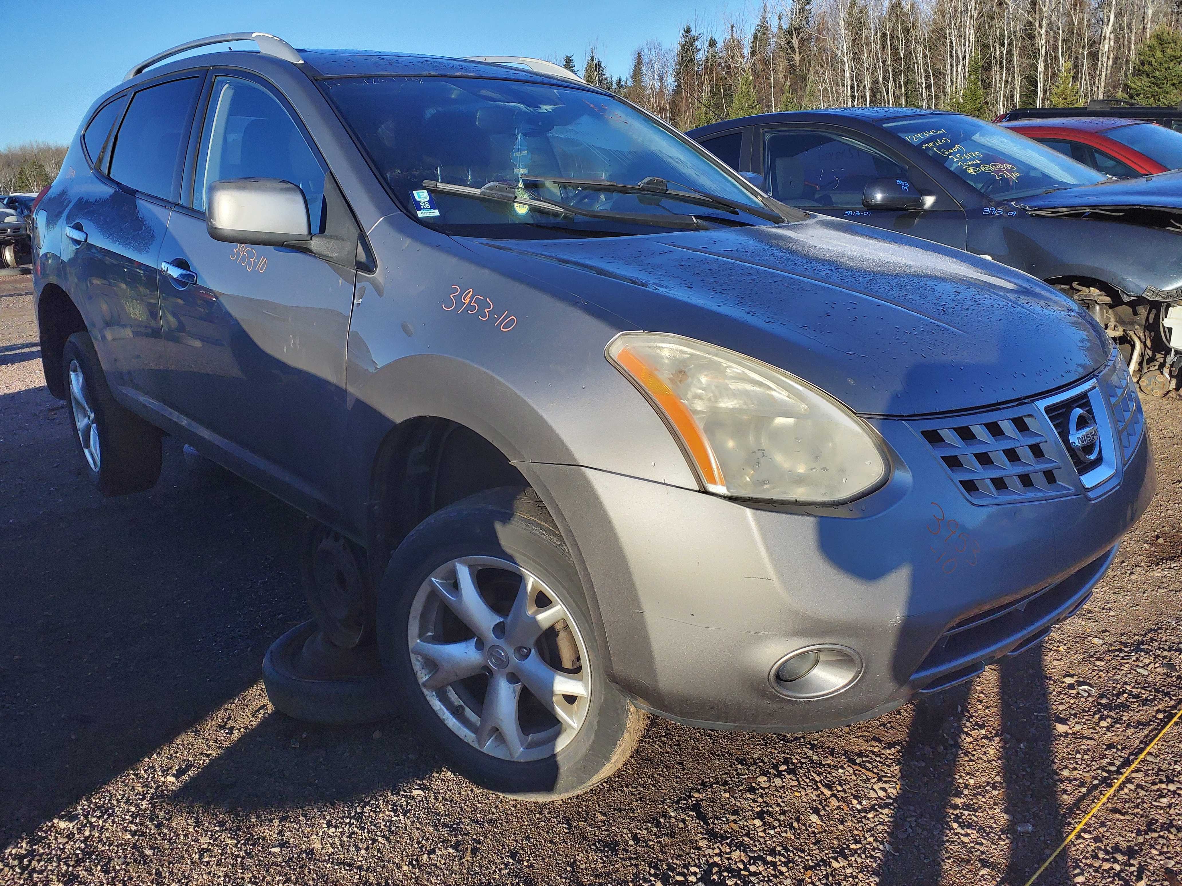 NISSAN ROGUE 2010