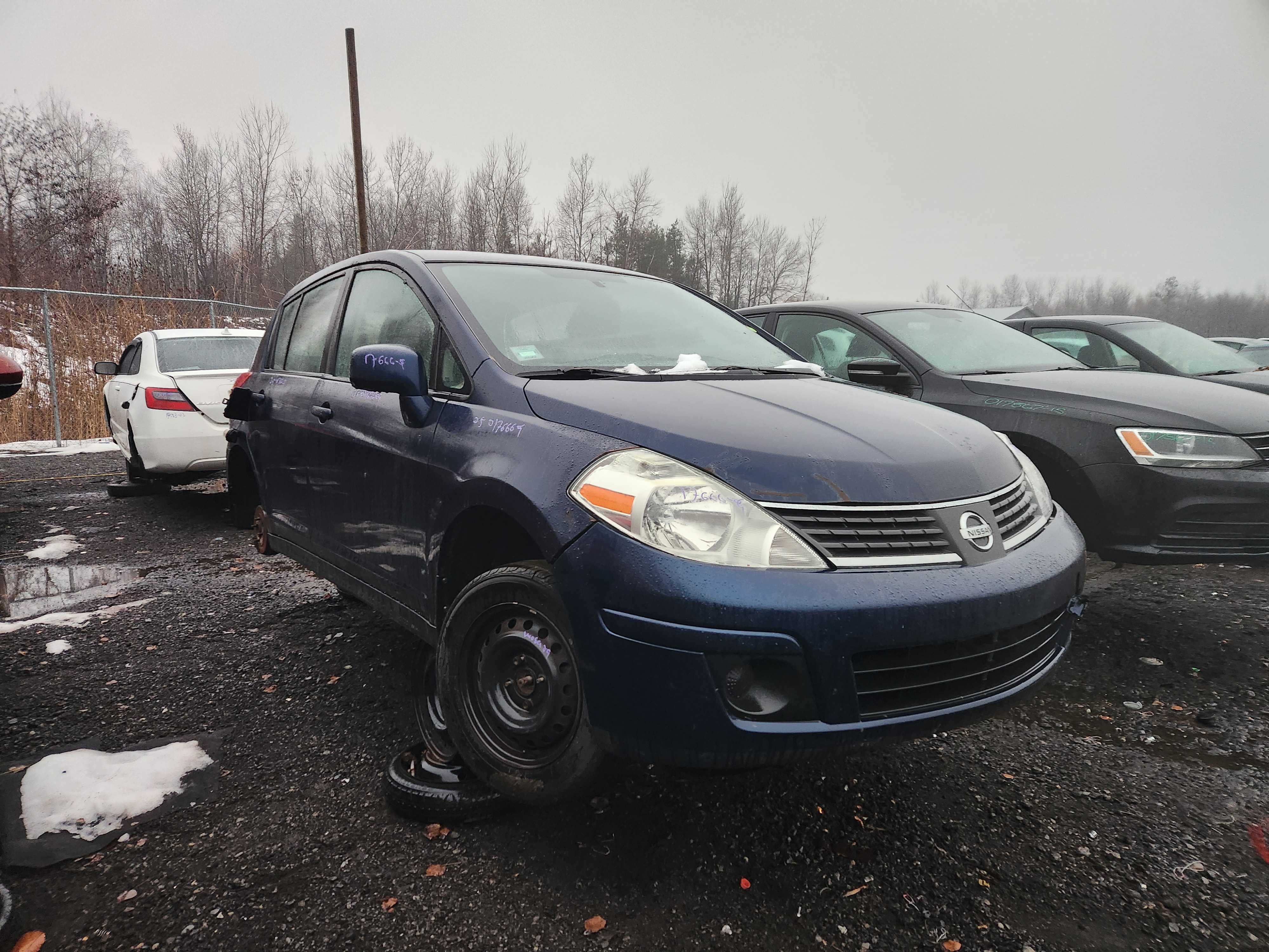 NISSAN VERSA 2009